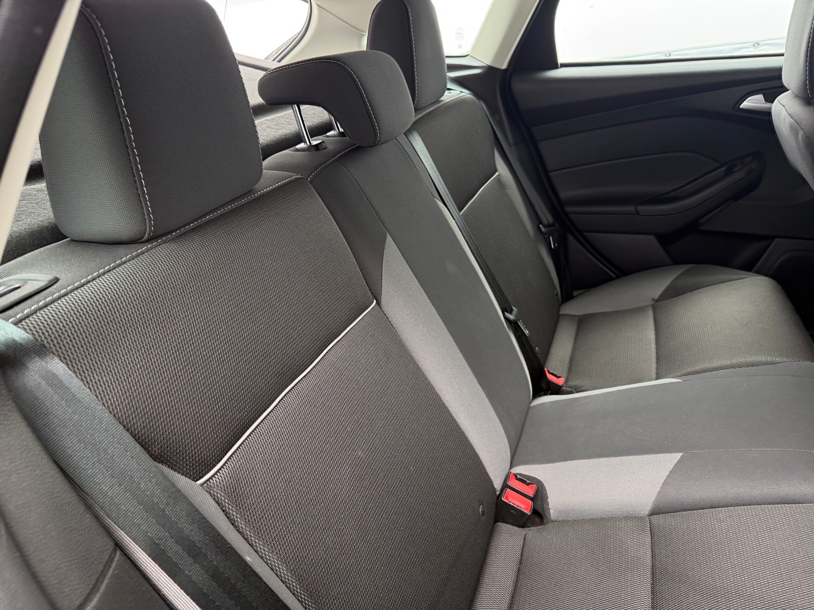 Thumbnail: 2014 Ford Focus - 6