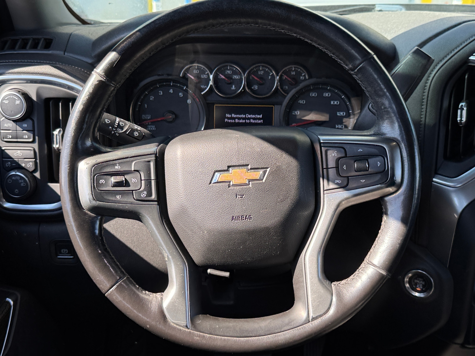 Thumbnail: 2019 Chevrolet Silverado 1500 - 5