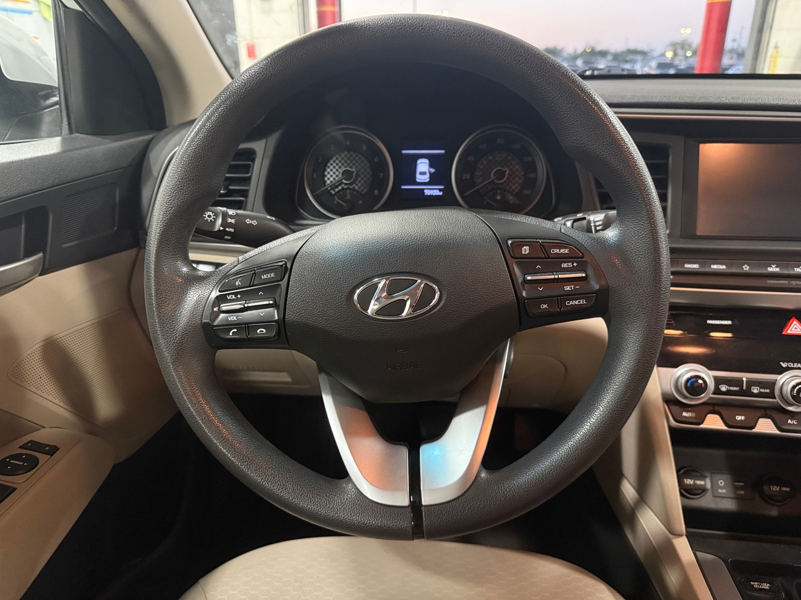 Thumbnail: 2020 Hyundai Elantra - 5