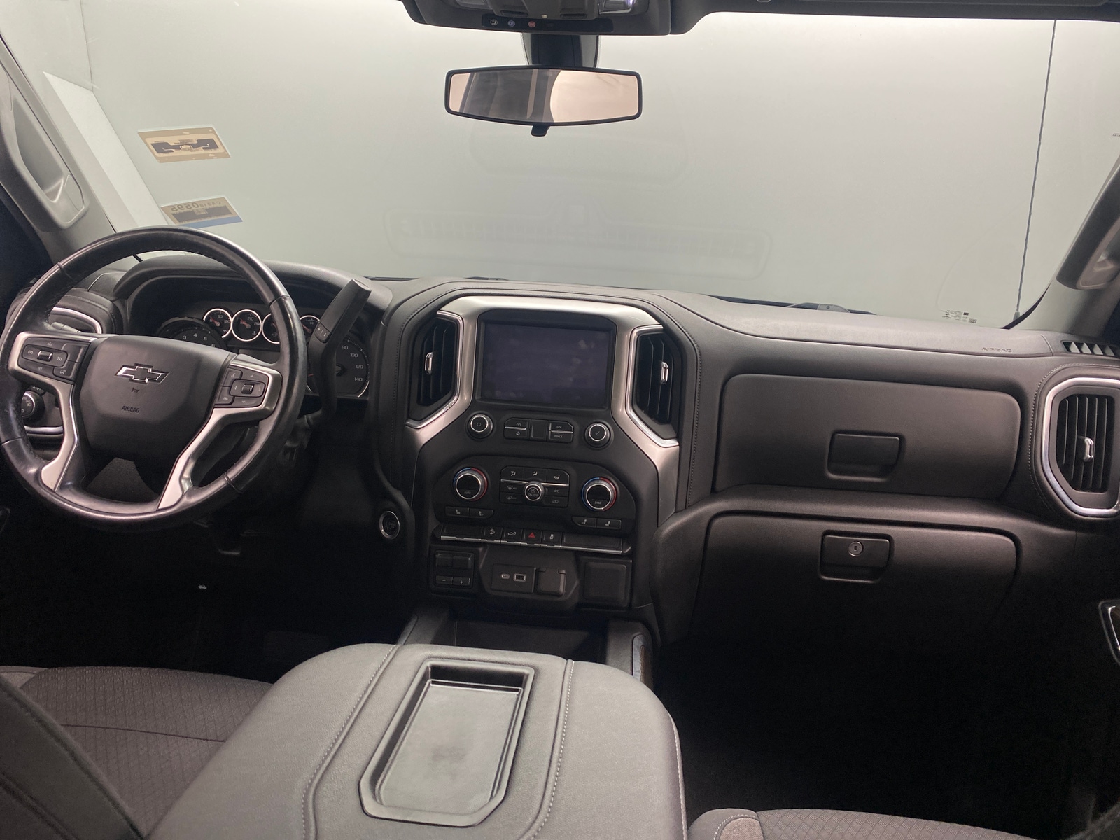 Thumbnail: 2022 Chevrolet Silverado 1500 - 3