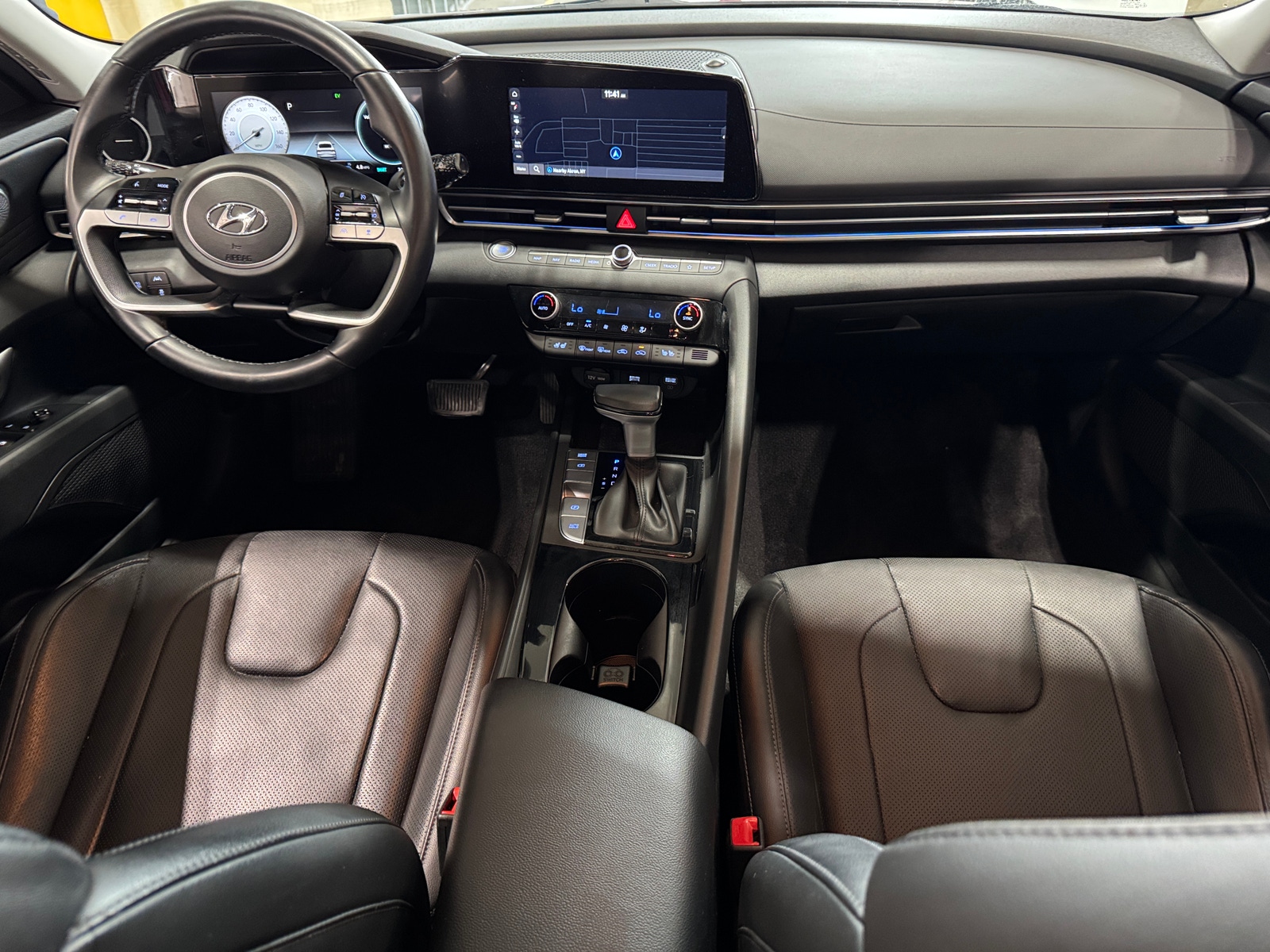 Thumbnail: 2022 Hyundai Elantra - 2