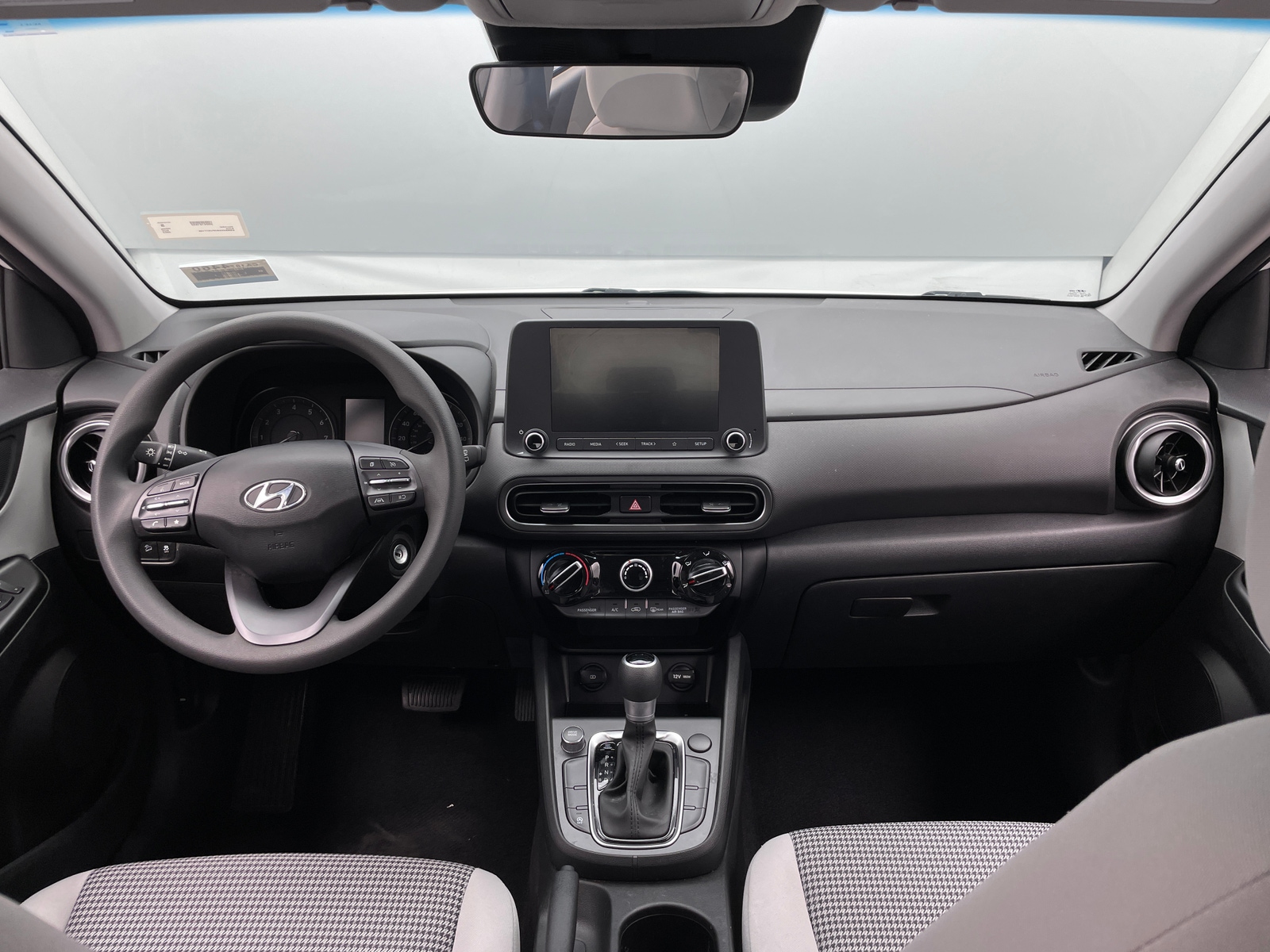 Thumbnail: 2023 Hyundai Kona - 3