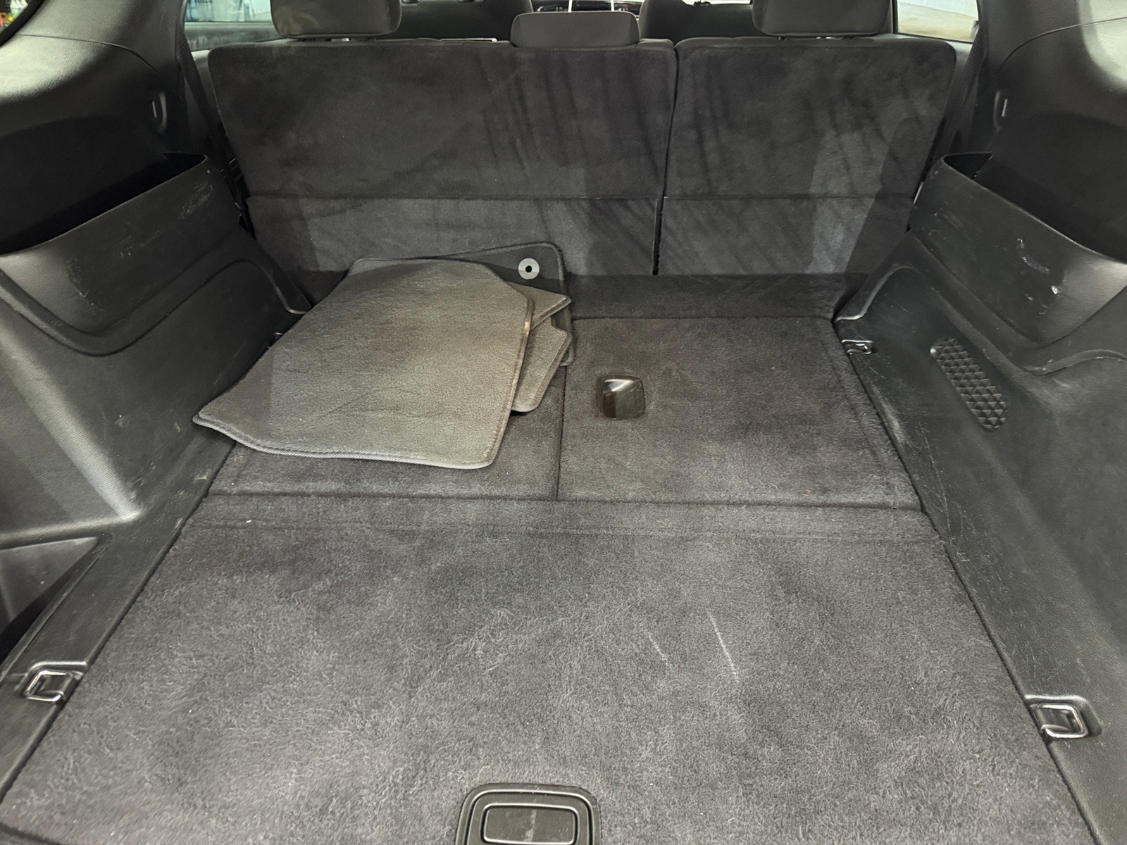 Thumbnail: 2023 Dodge Durango - 7