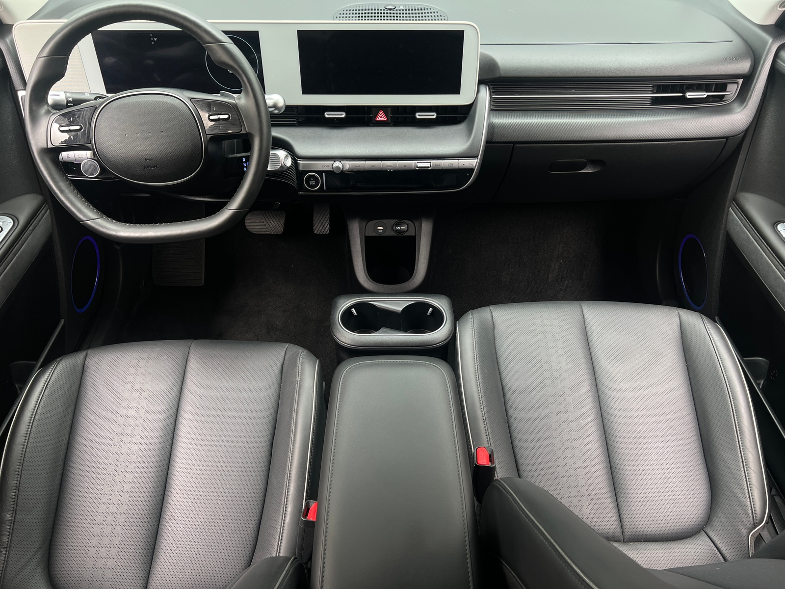 Thumbnail: 2022 Hyundai Ioniq 5 - 2