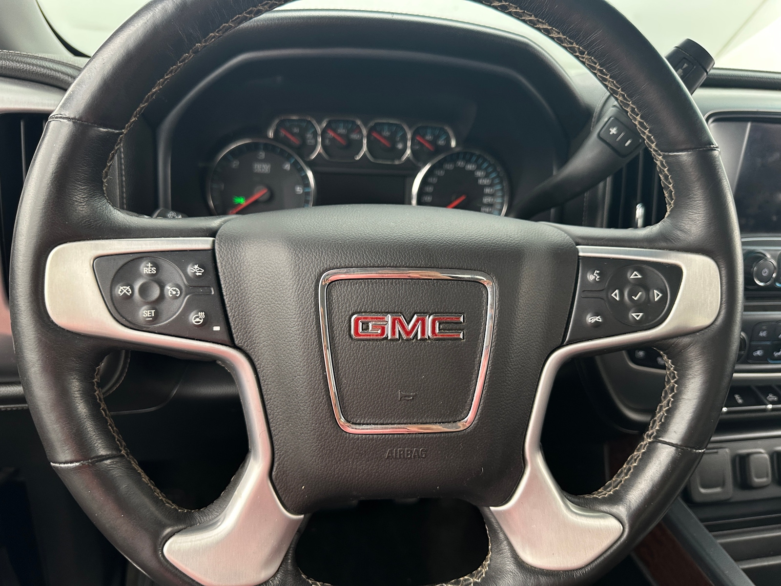 Thumbnail: 2017 GMC Sierra 1500 - 4