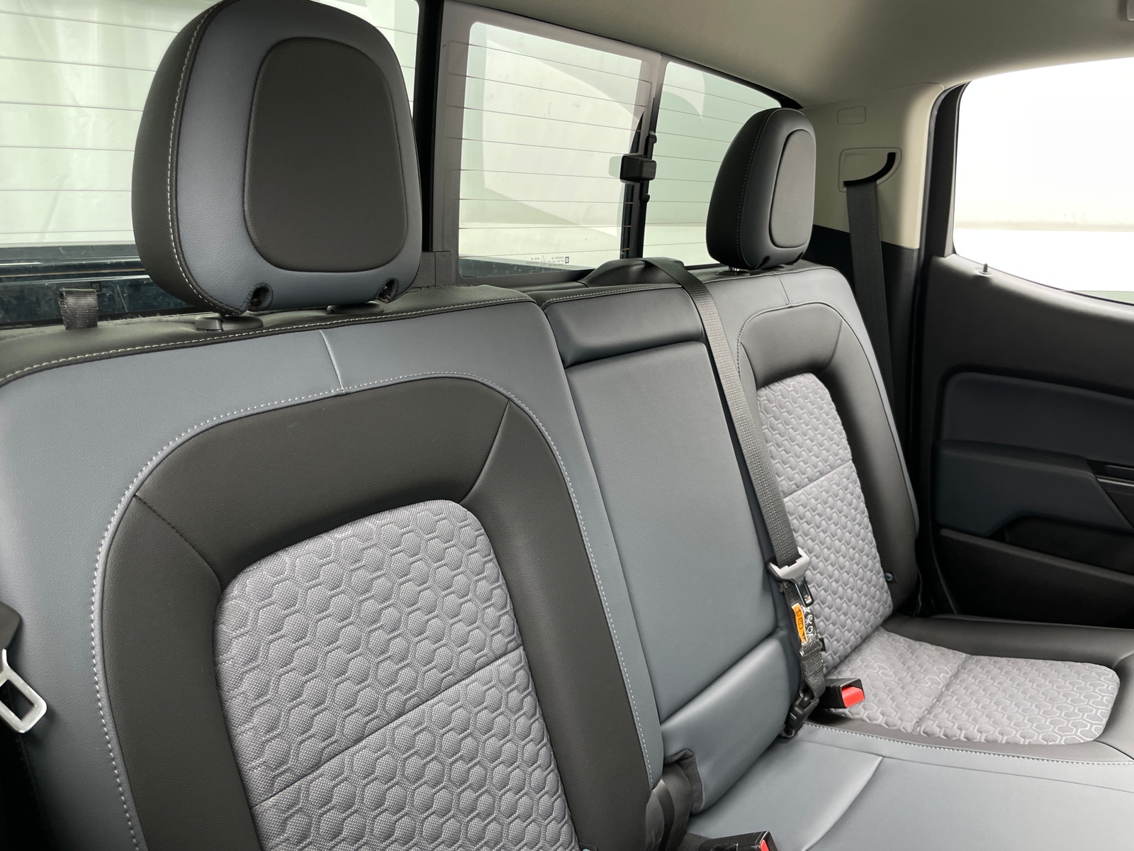 Thumbnail: 2021 Chevrolet Colorado - 5