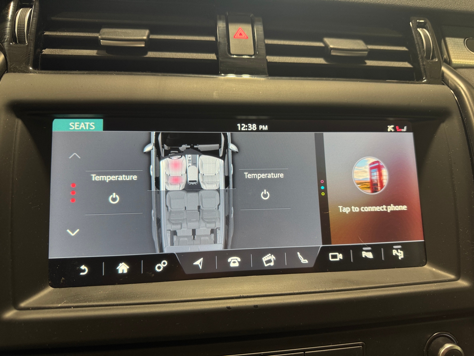 Thumbnail: 2020 Land Rover Discovery - 3