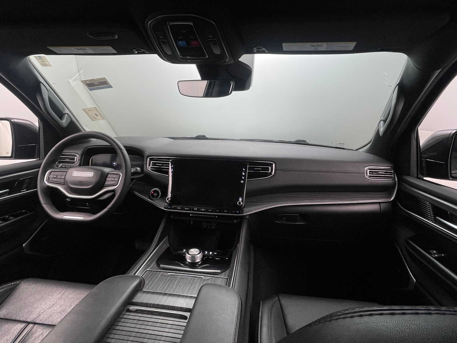 Thumbnail: 2024 Jeep Wagoneer - 2