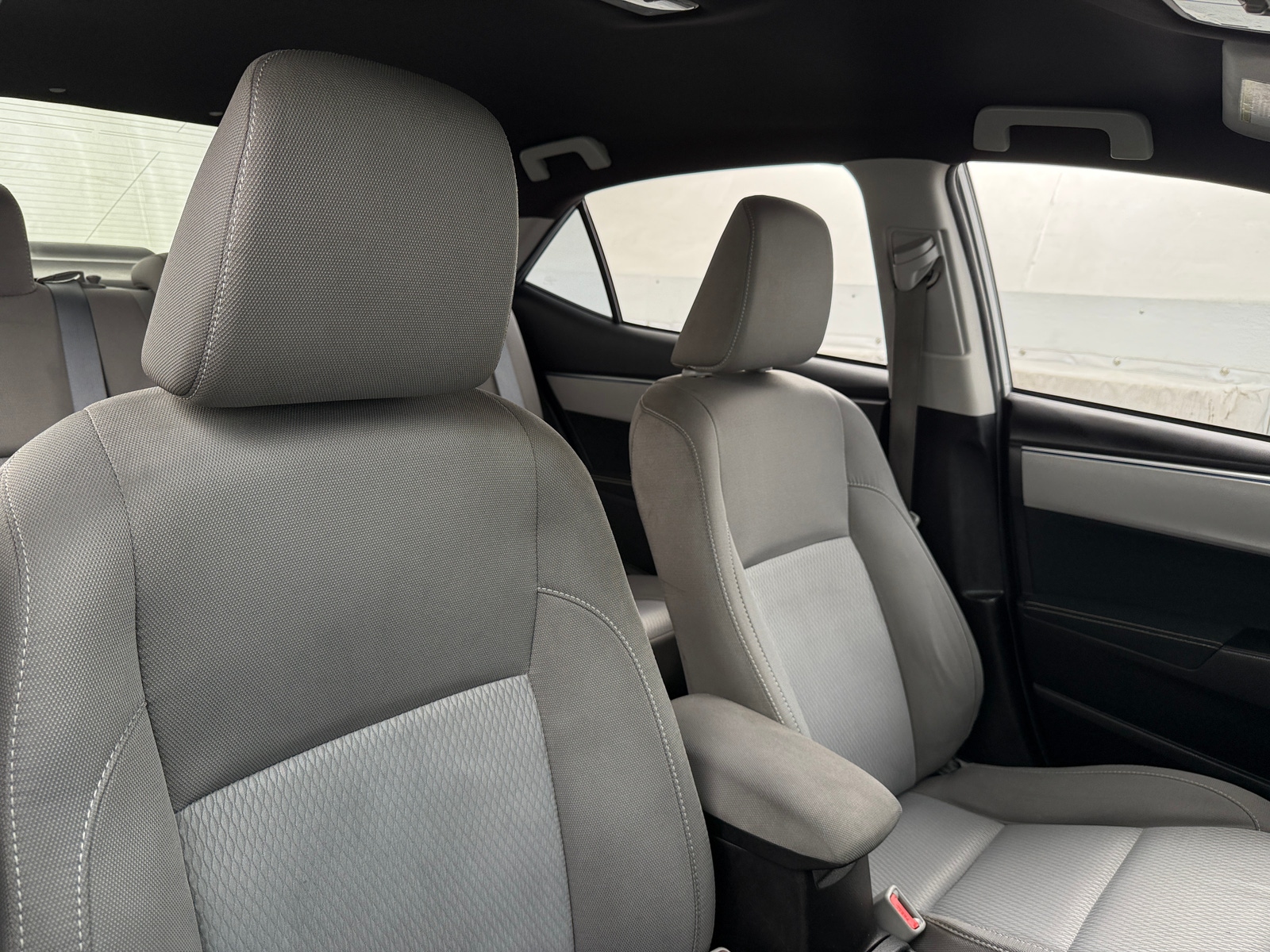 Thumbnail: 2016 Toyota Corolla - 2
