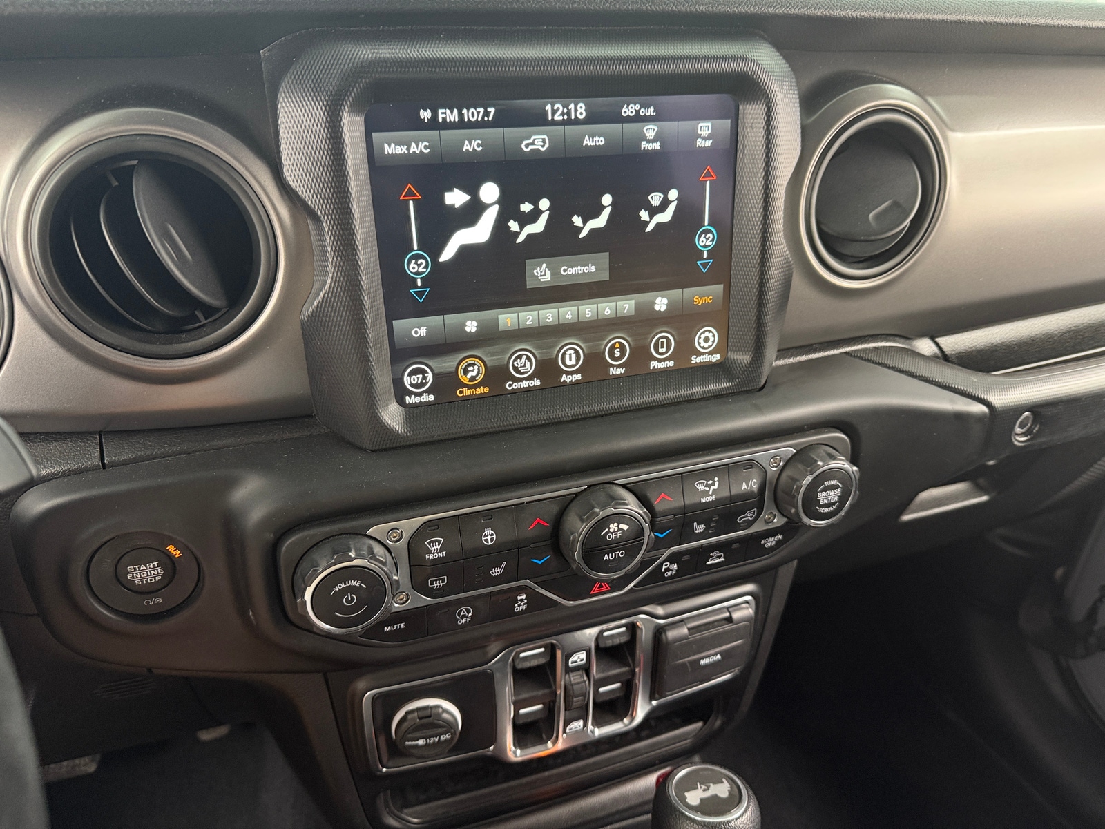 Thumbnail: 2021 Jeep Wrangler - 4