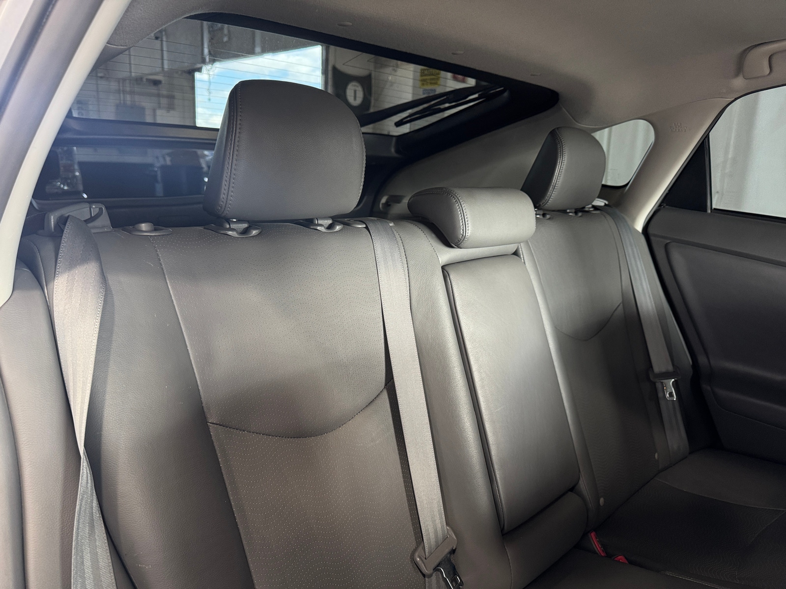 Thumbnail: 2010 Toyota Prius - 5