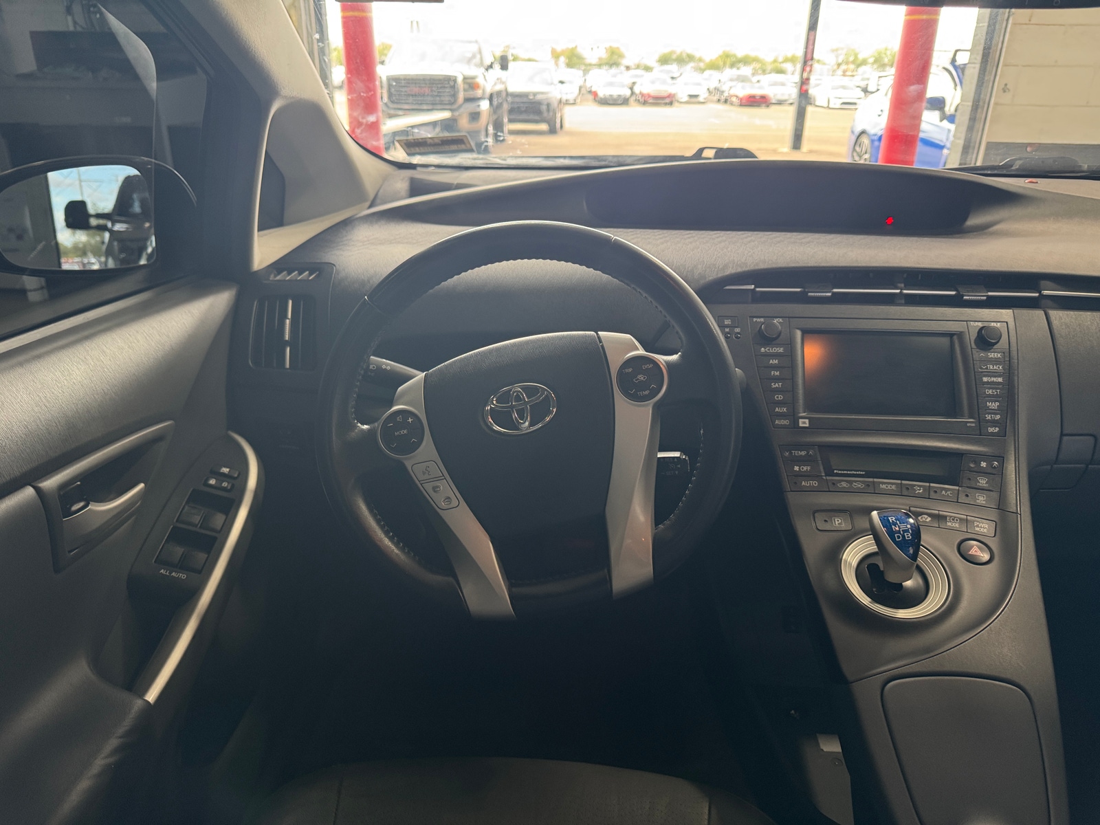 Thumbnail: 2010 Toyota Prius - 4