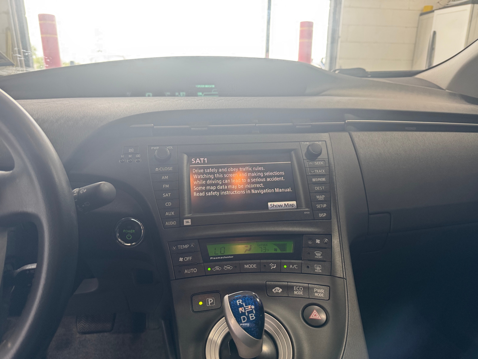 Thumbnail: 2010 Toyota Prius - 3