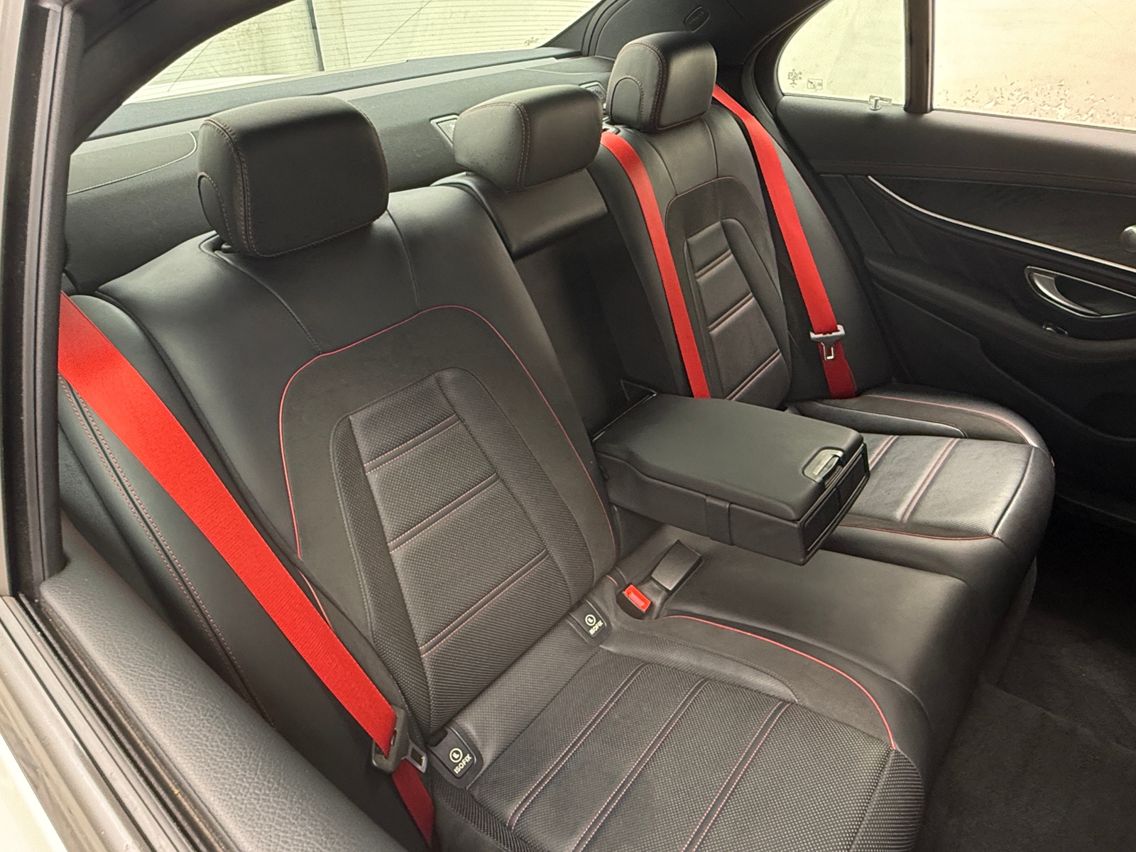 Thumbnail: 2017 Mercedes-Benz E-Class - 5