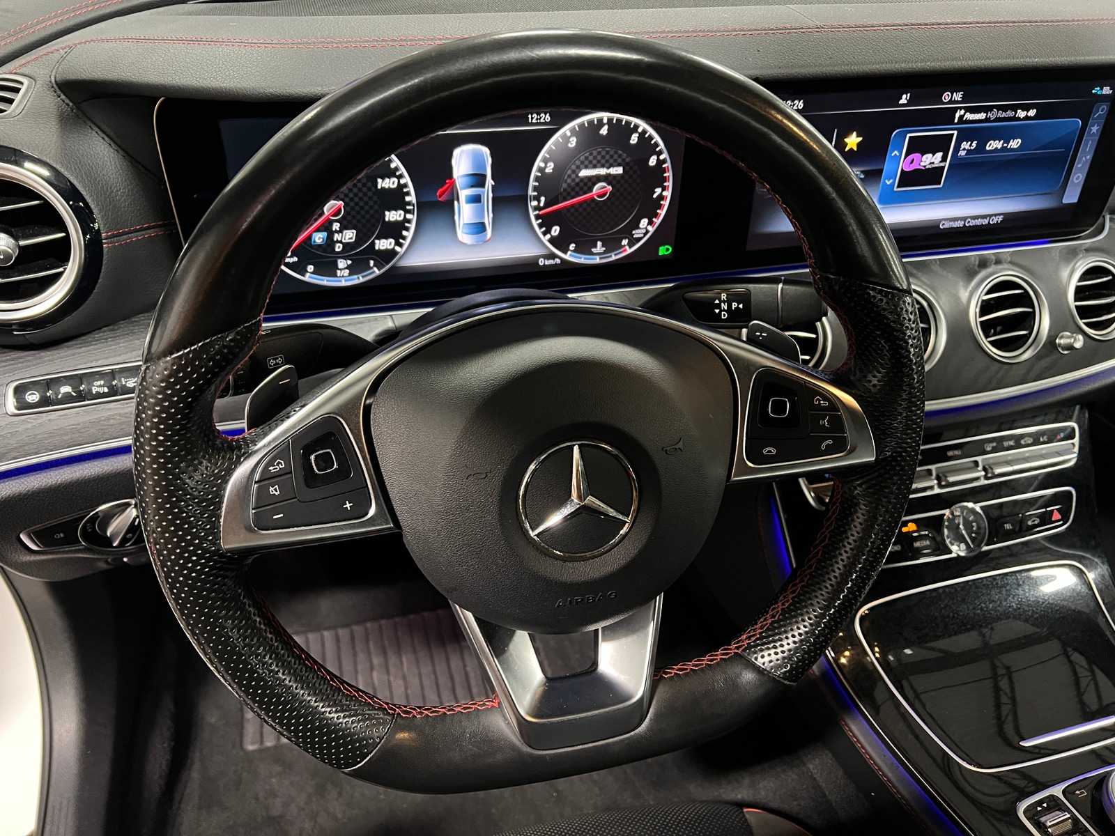 Thumbnail: 2017 Mercedes-Benz E-Class - 4