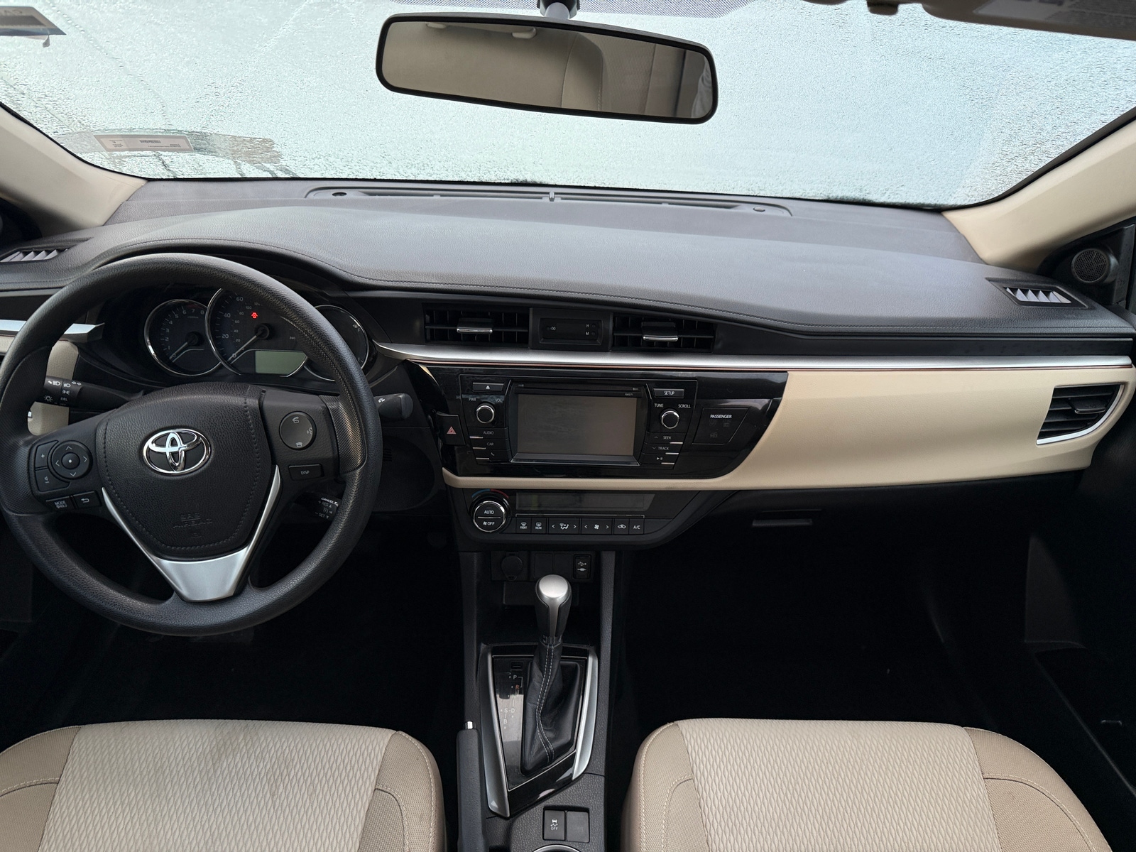 Thumbnail: 2016 Toyota Corolla - 3