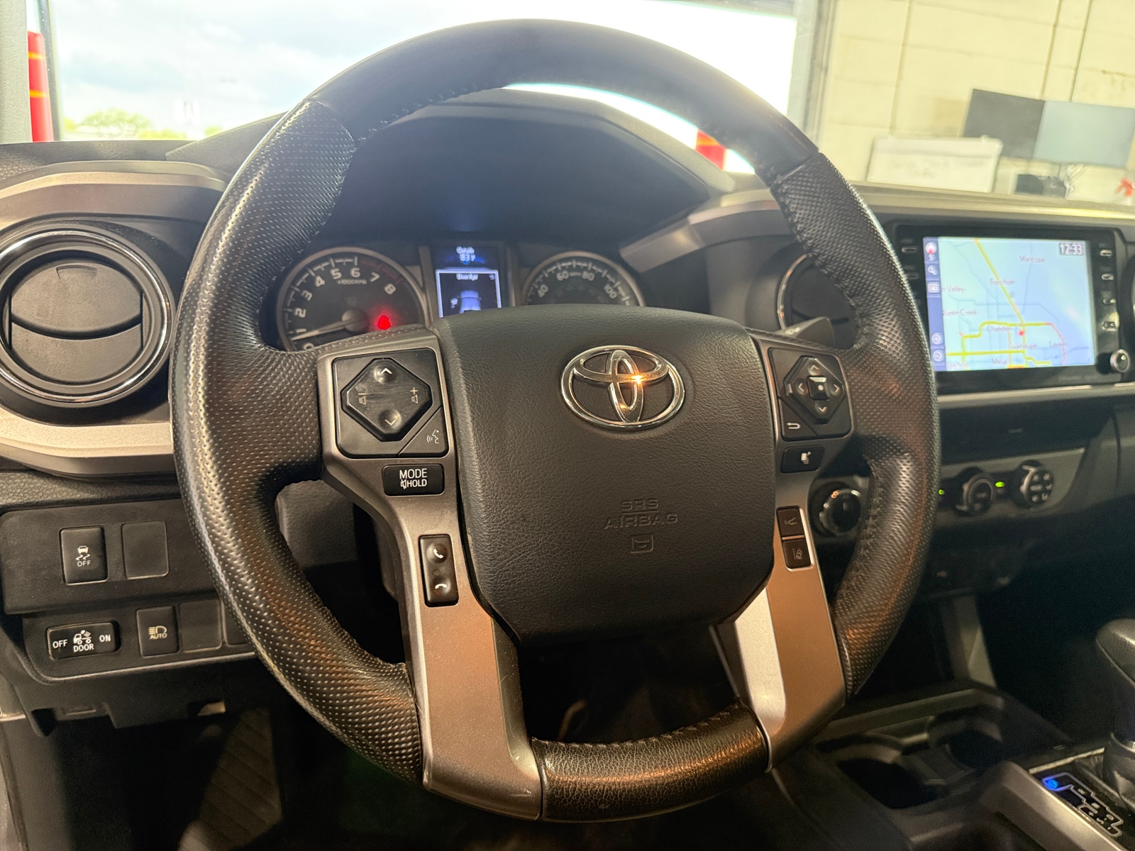 Thumbnail: 2020 Toyota Tacoma - 5