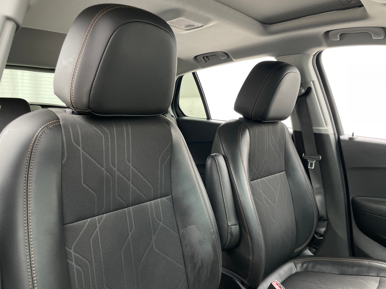 Thumbnail: 2019 Chevrolet Trax - 2