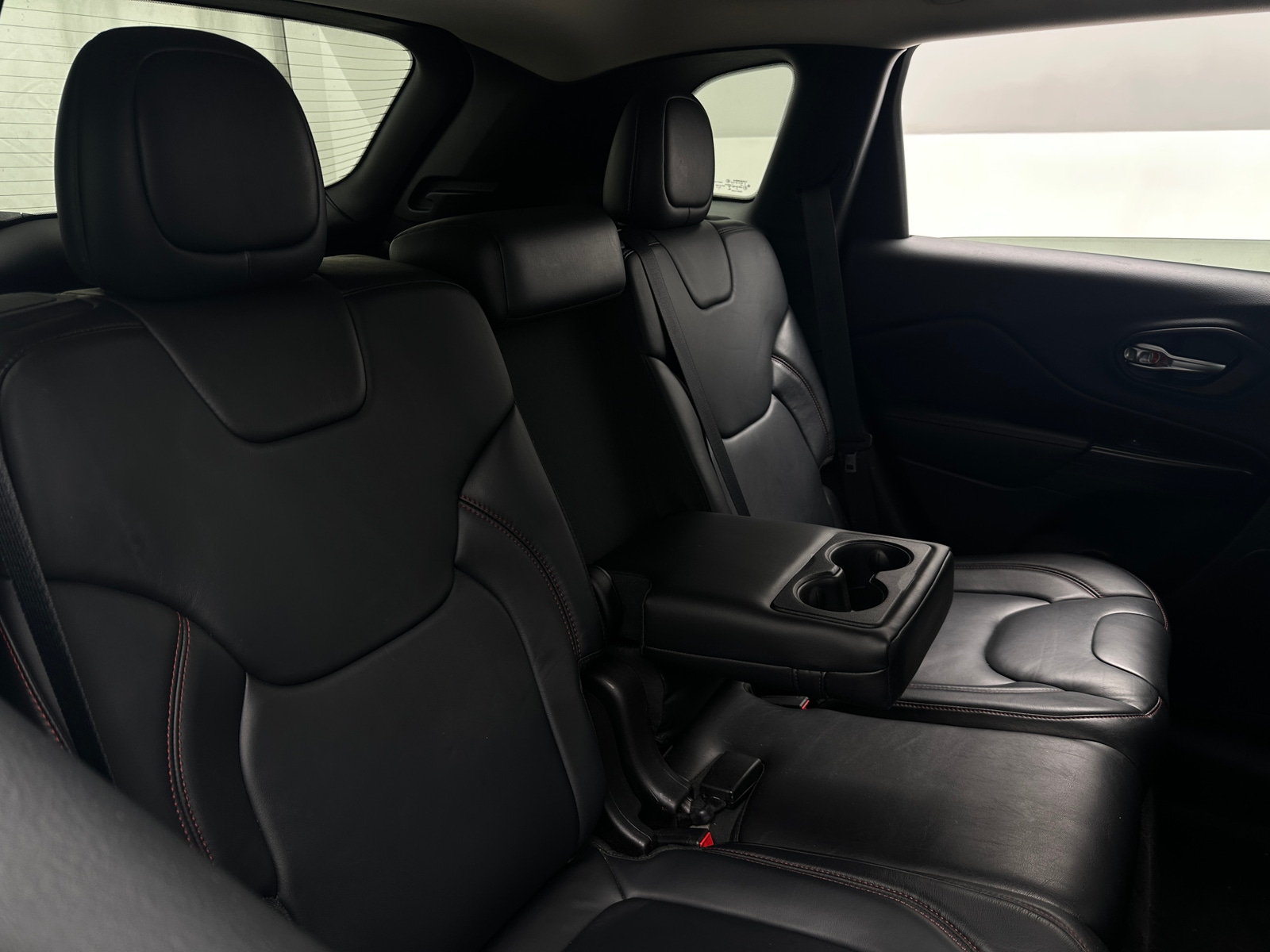 Thumbnail: 2014 Jeep Cherokee - 6