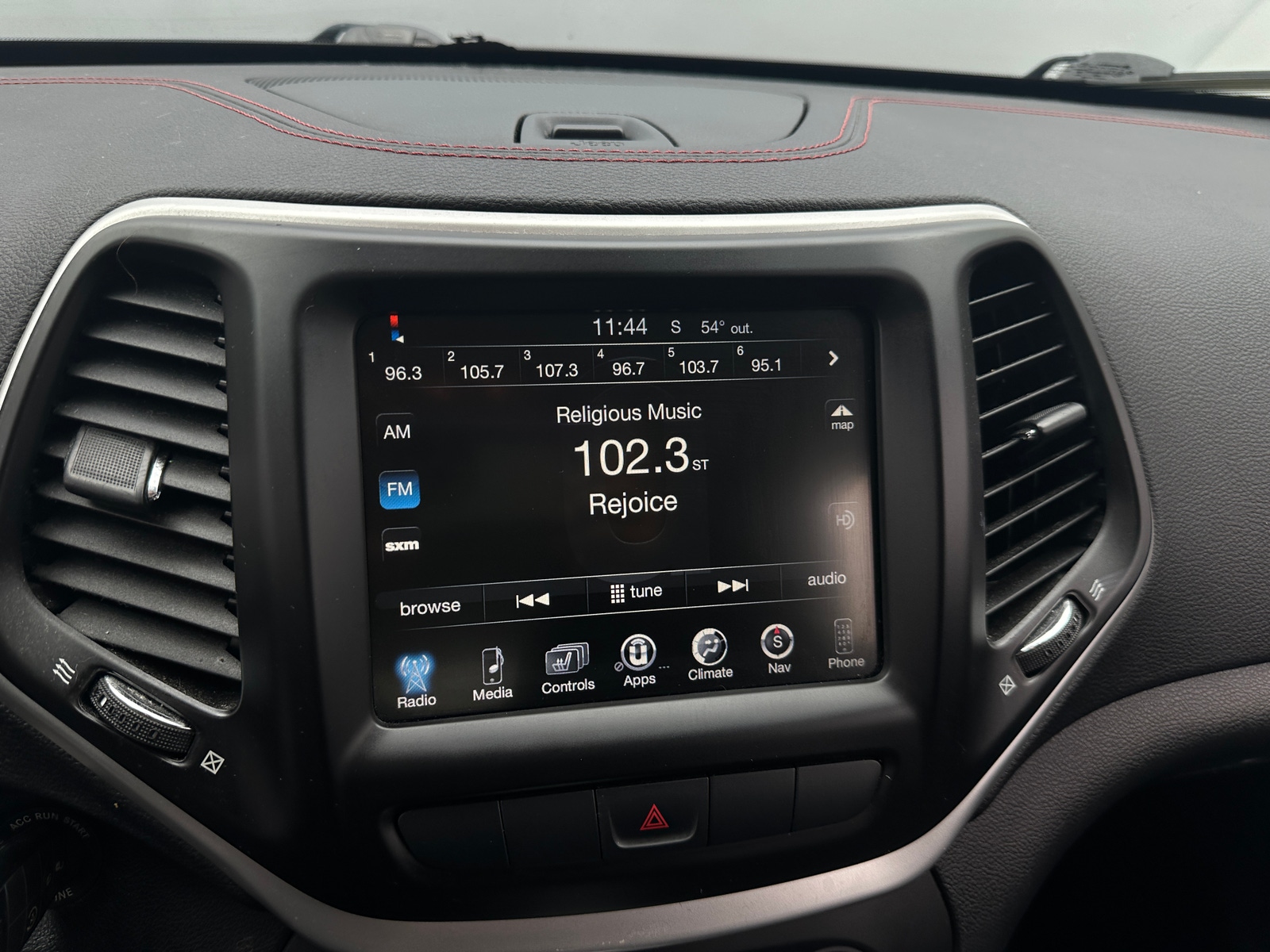 Thumbnail: 2014 Jeep Cherokee - 4