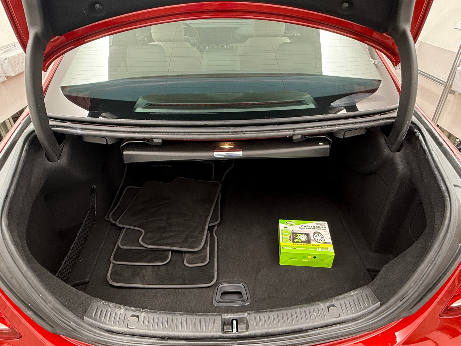 Thumbnail: 2017 Mercedes-Benz E-Class - 6