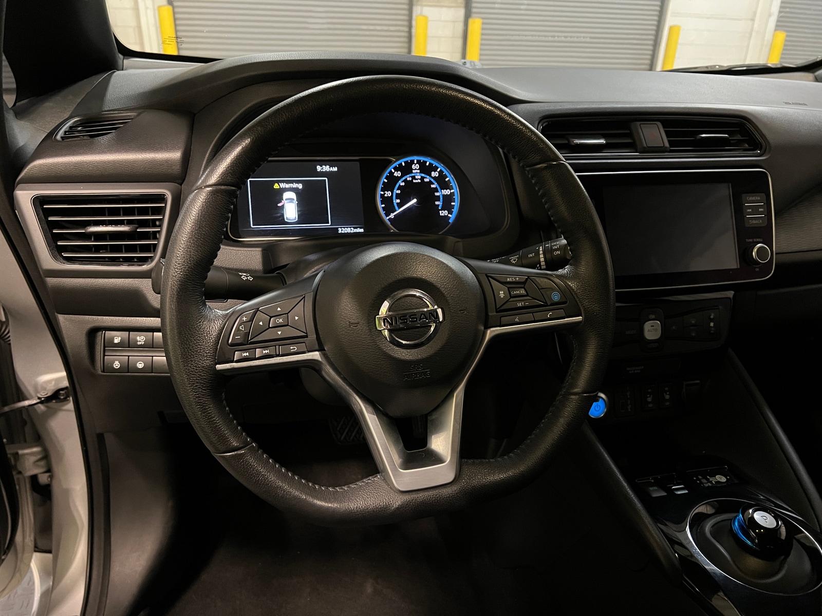 Thumbnail: 2020 Nissan Leaf - 5