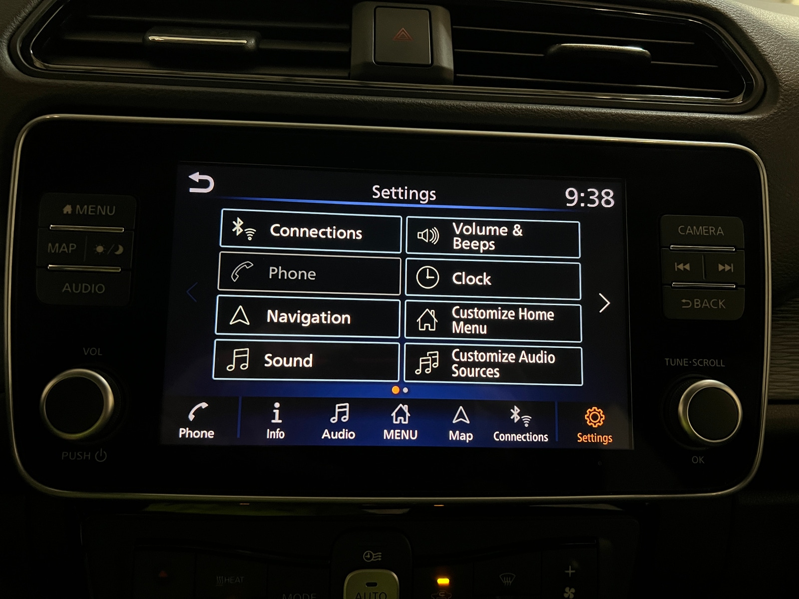 Thumbnail: 2020 Nissan Leaf - 4