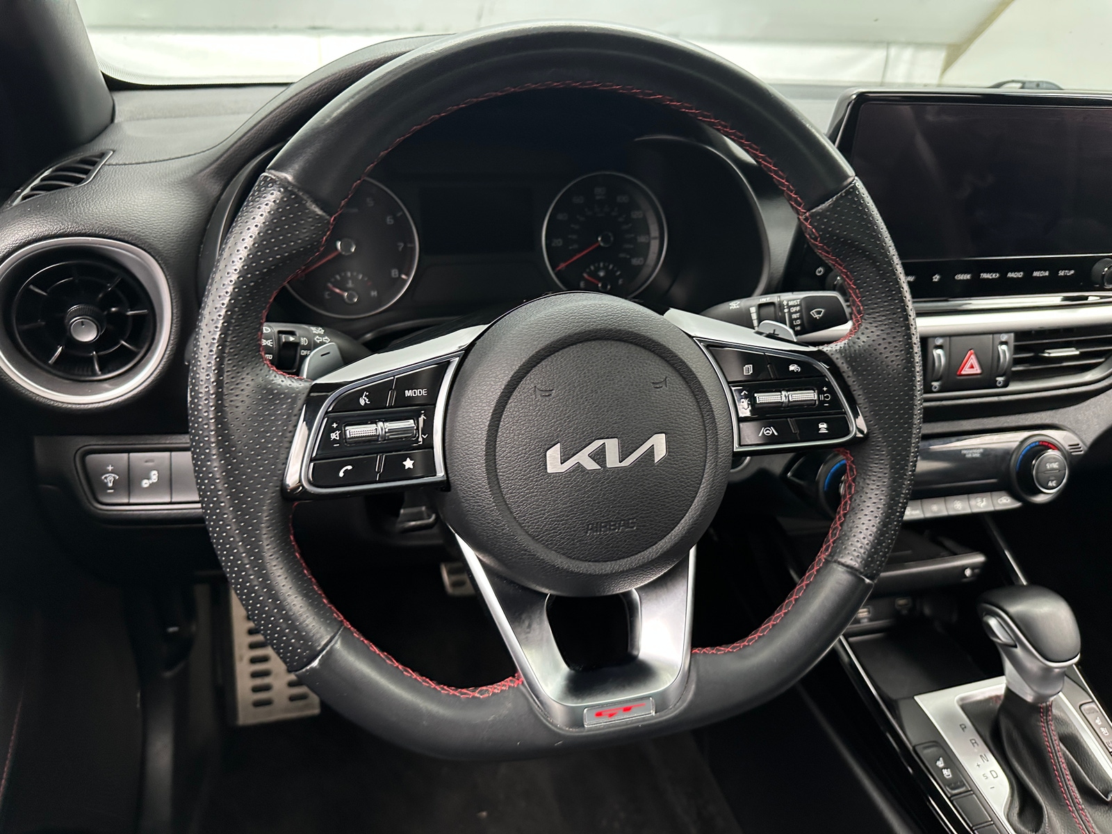 Thumbnail: 2022 Kia Forte - 5