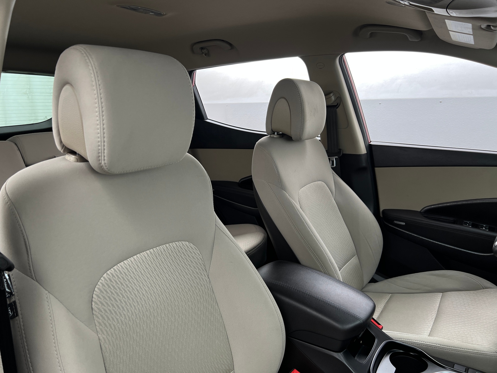 Thumbnail: 2015 Hyundai Santa Fe - 2