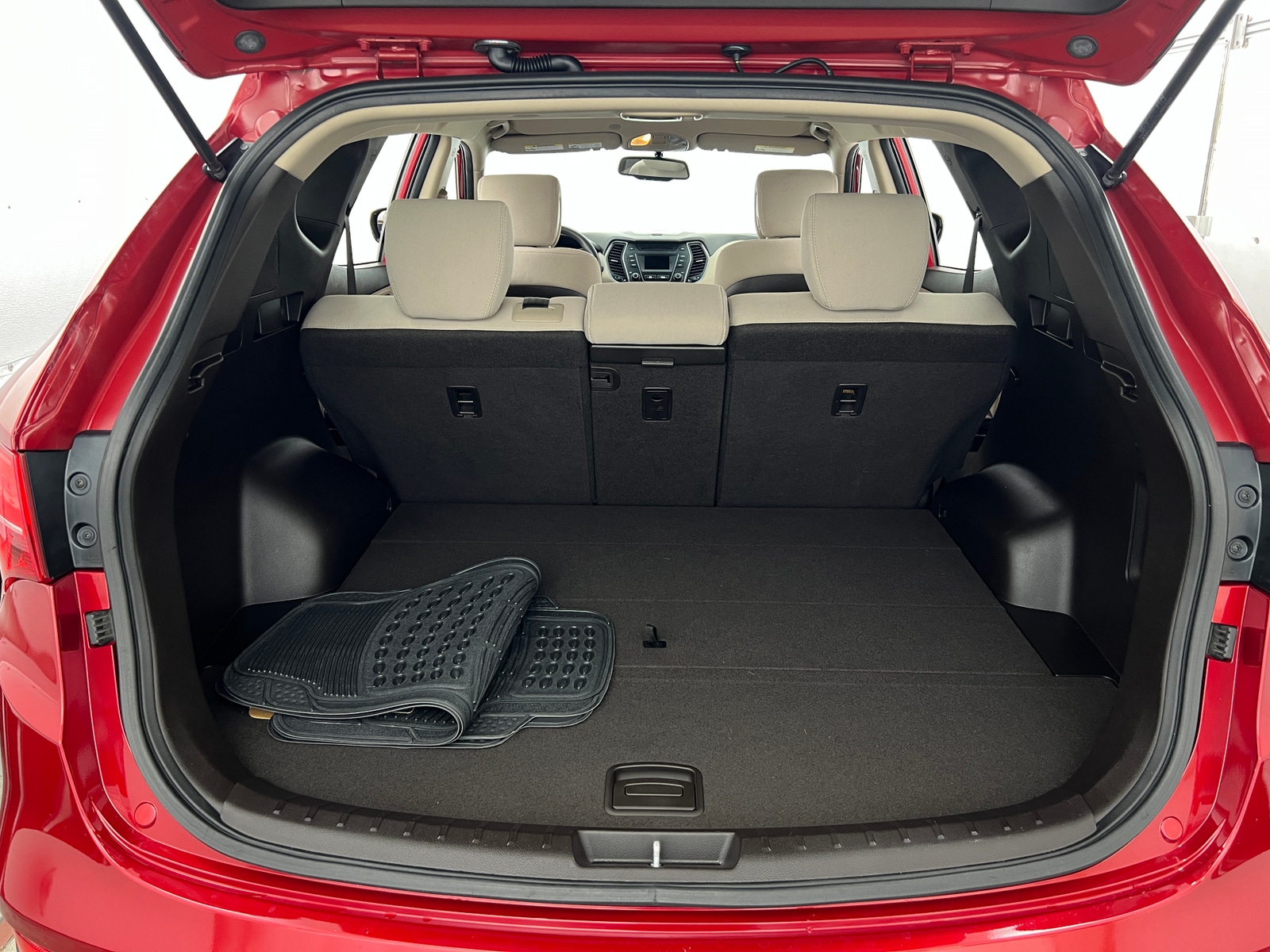 Thumbnail: 2015 Hyundai Santa Fe - 7