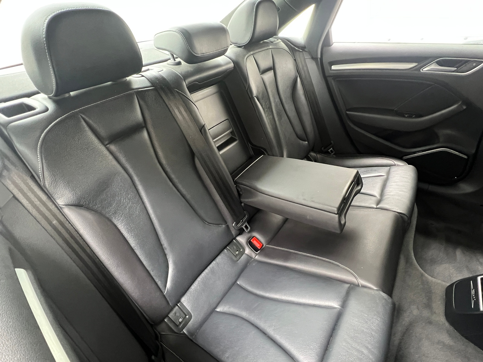 Thumbnail: 2016 Audi S3 - 5