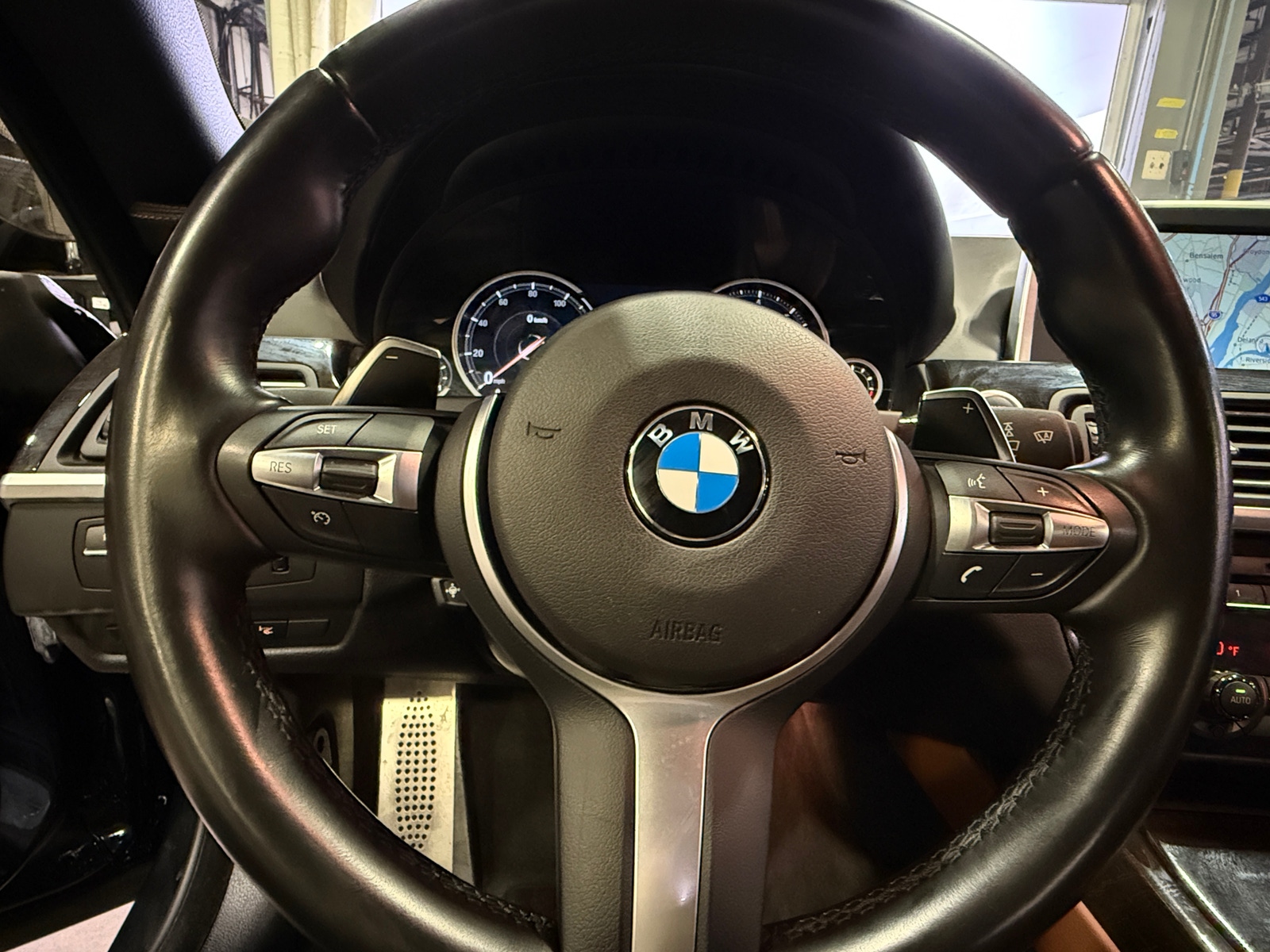 Thumbnail: 2015 BMW 6 Series - 4