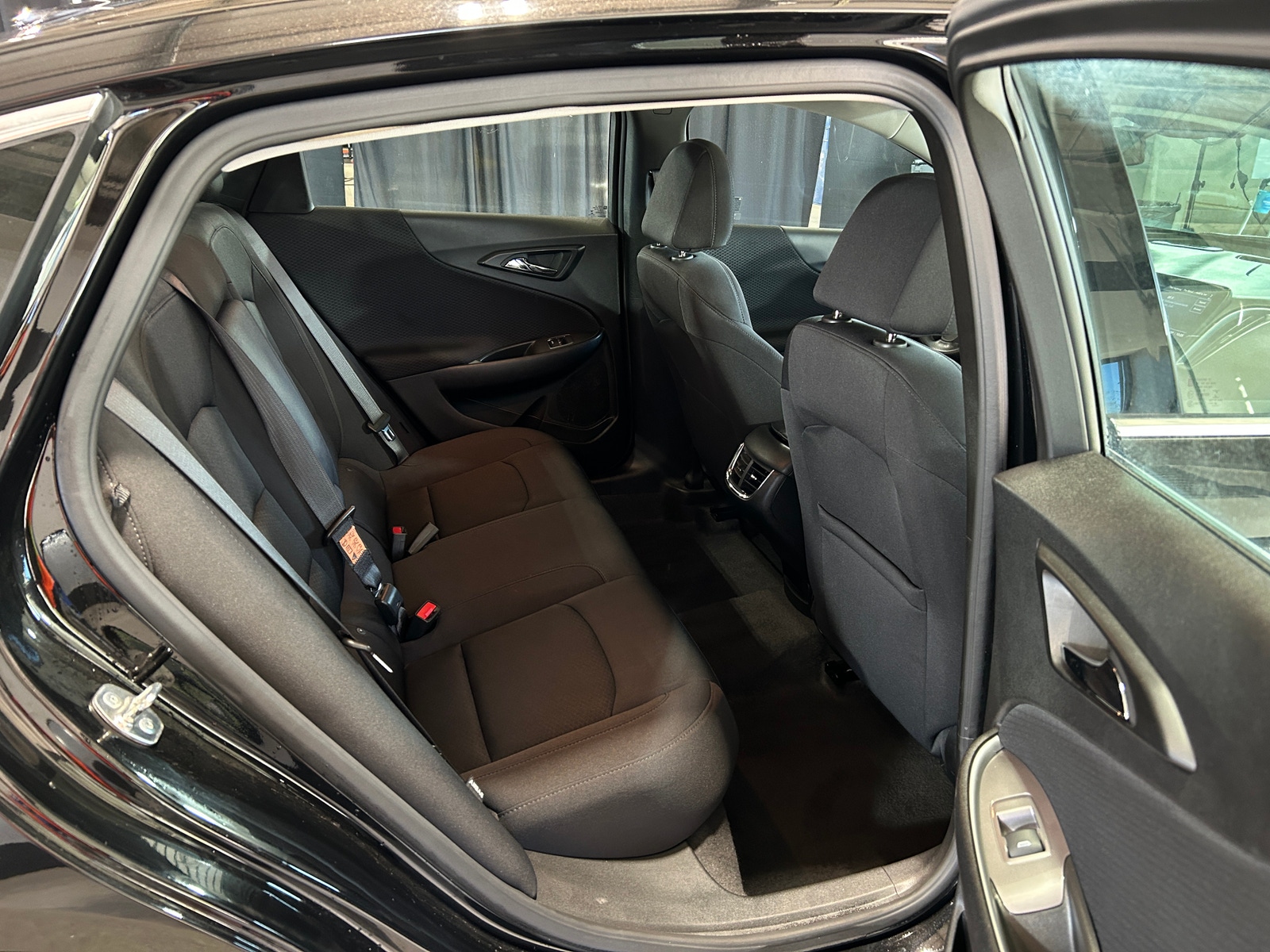 Thumbnail: 2024 Chevrolet Malibu - 6