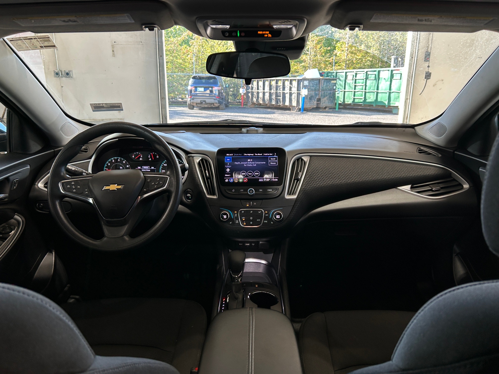 Thumbnail: 2024 Chevrolet Malibu - 3