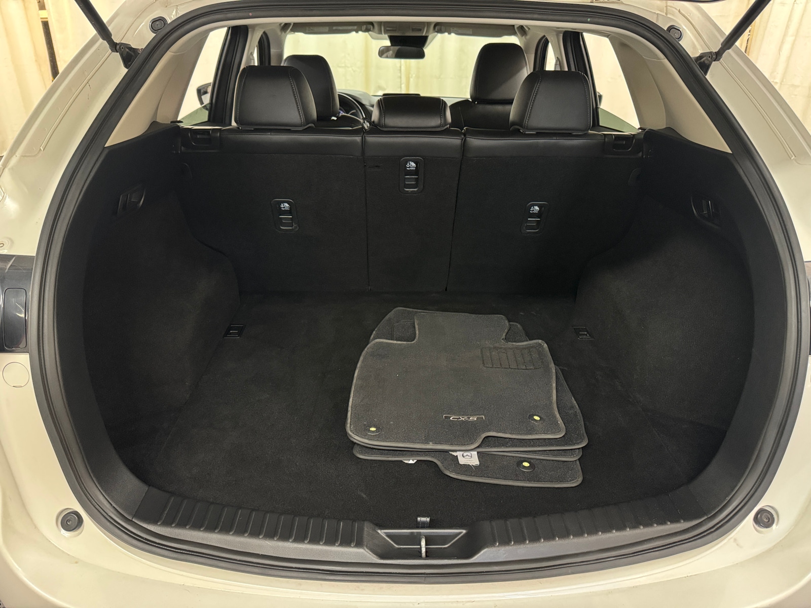 Thumbnail: 2019 Mazda CX-5 - 6