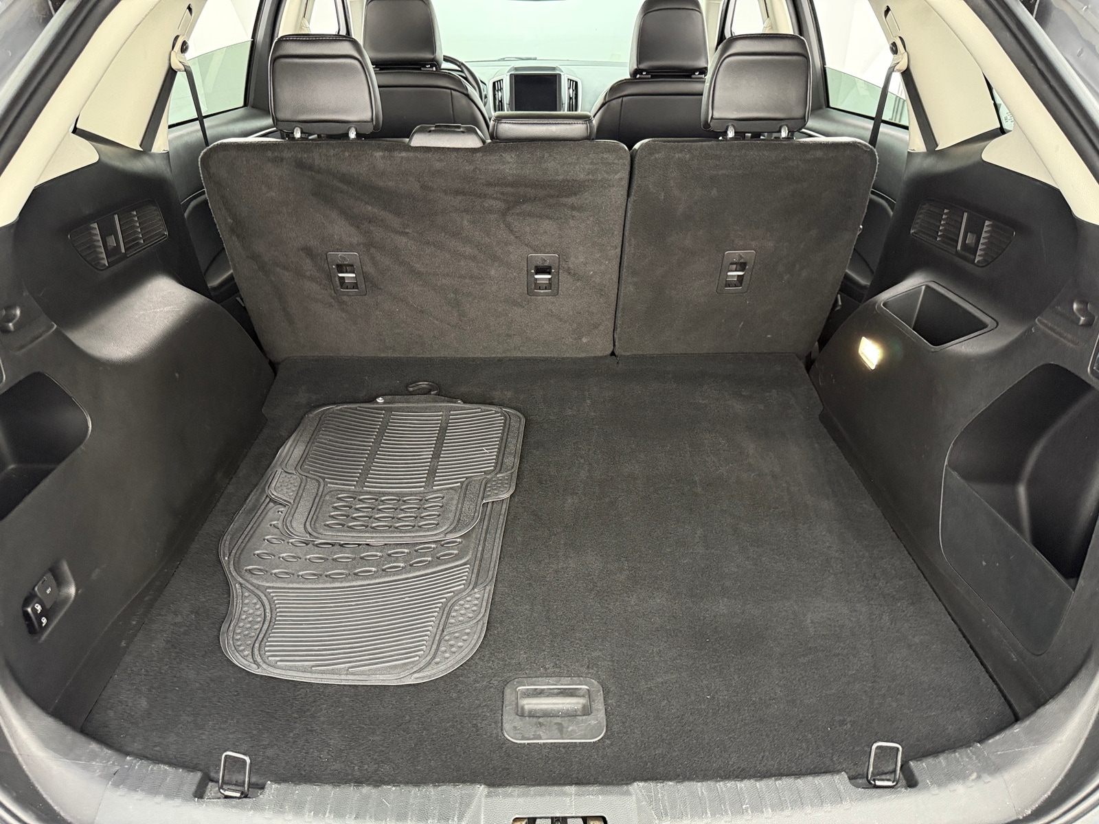 Thumbnail: 2023 Ford Edge - 6