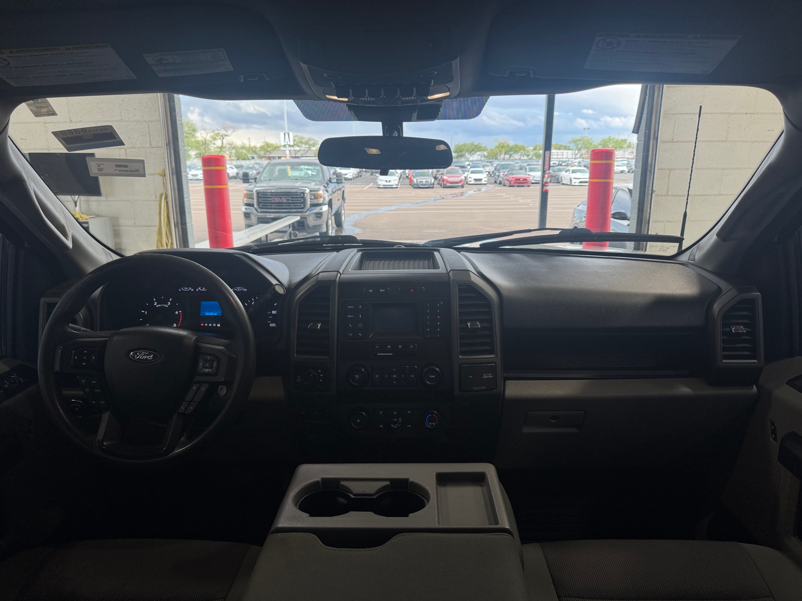 Thumbnail: 2022 Ford Econoline - 3