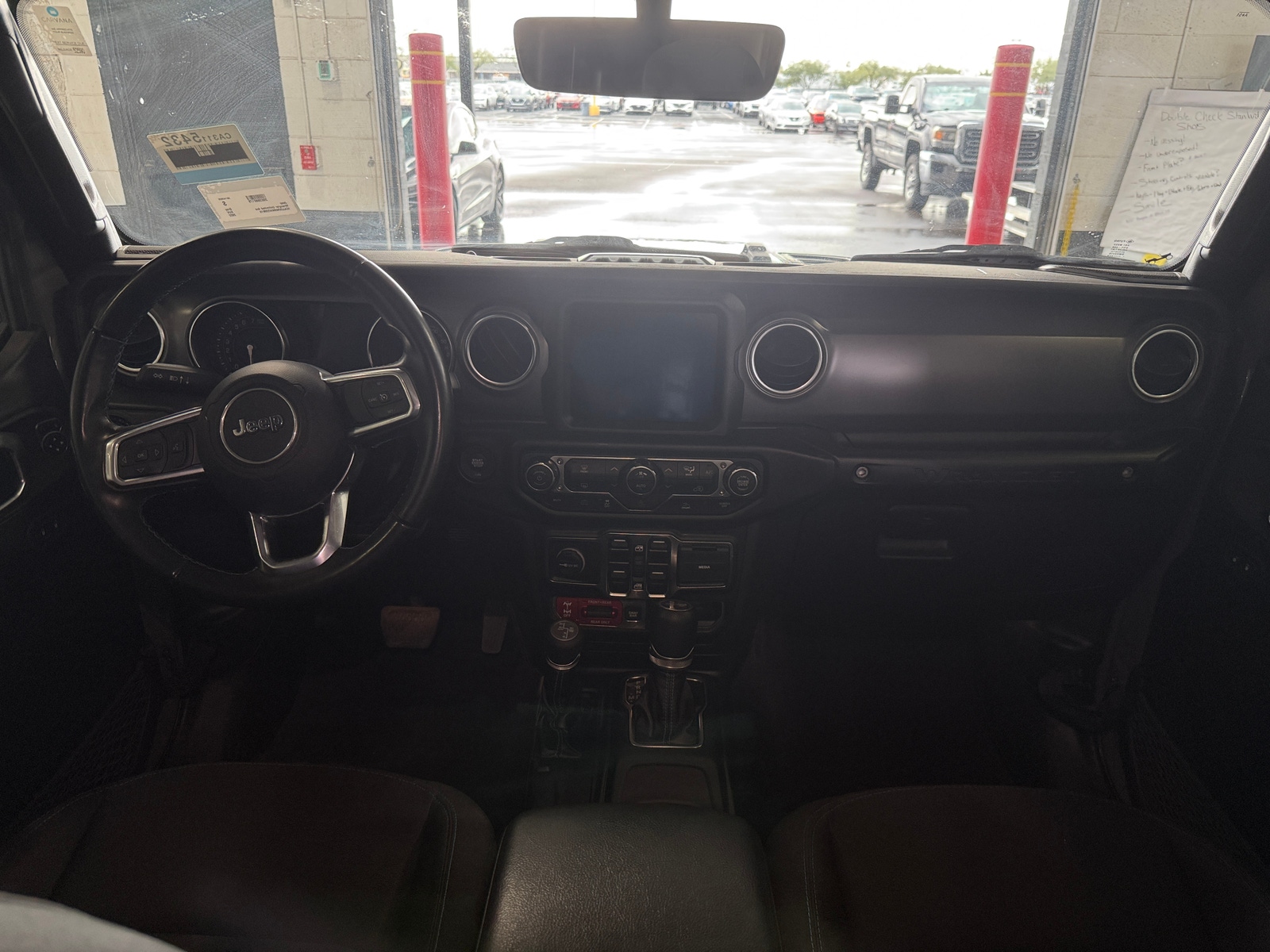 Thumbnail: 2022 Jeep Wrangler - 3