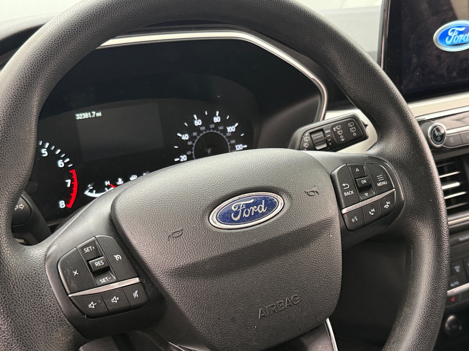 Thumbnail: 2020 Ford Escape - 5