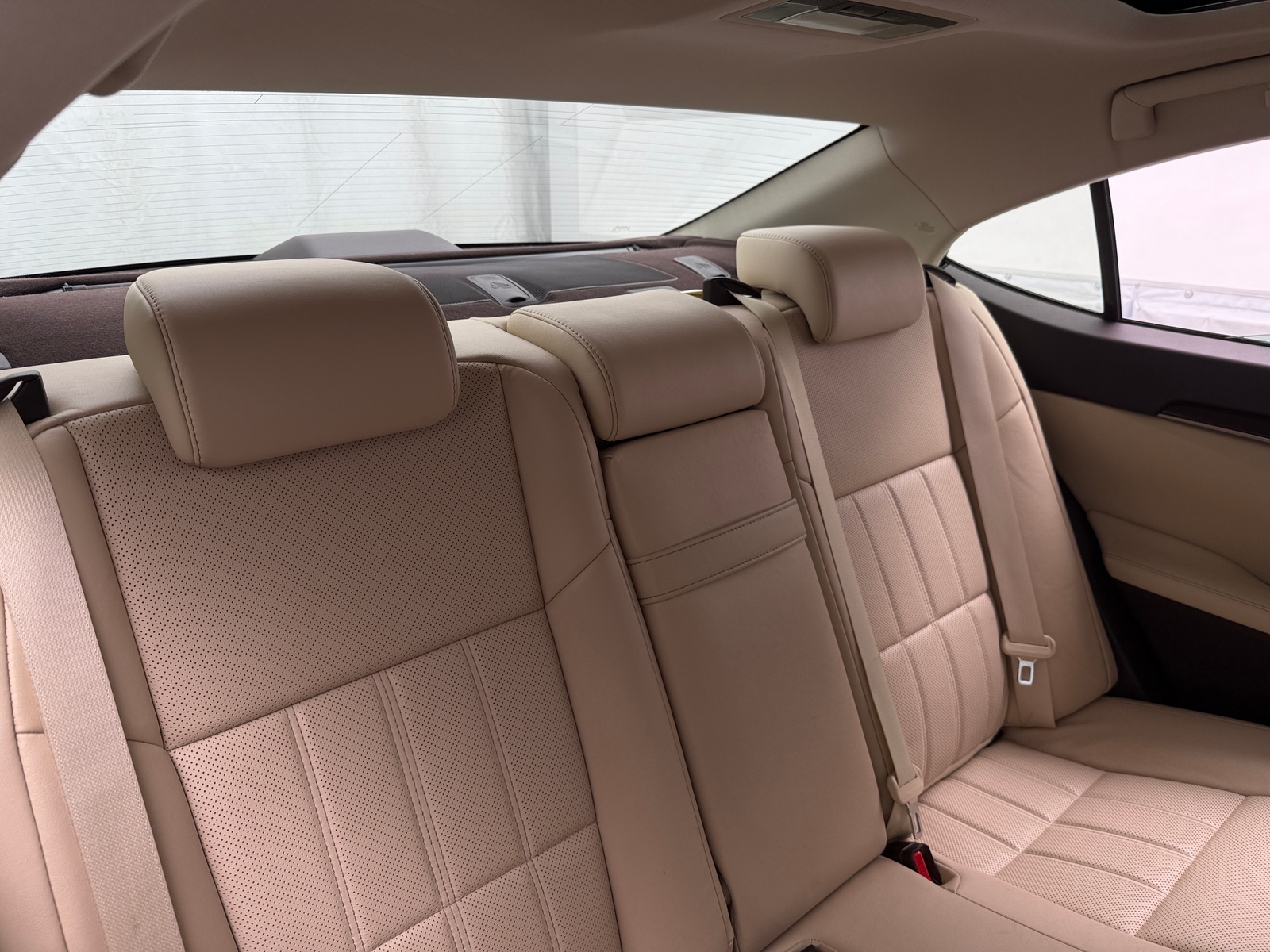 Thumbnail: 2017 Lexus ES - 5