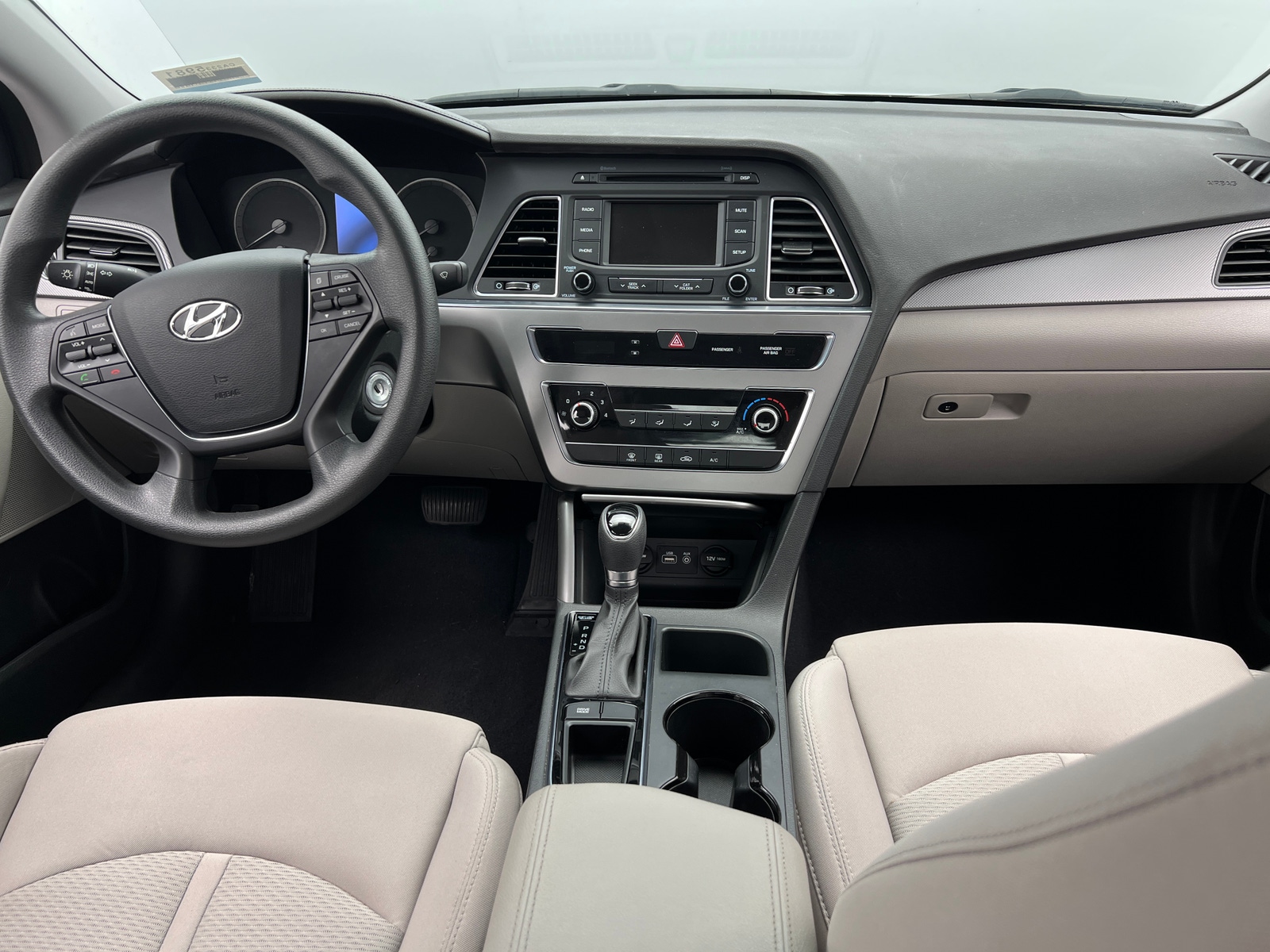 Thumbnail: 2015 Hyundai Sonata - 3