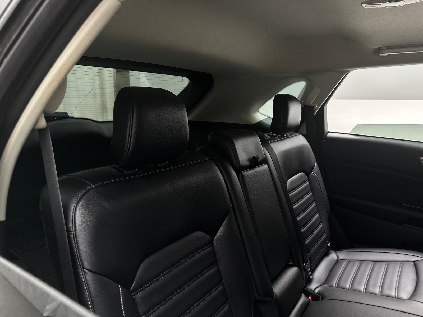 Thumbnail: 2020 Ford Edge - 5