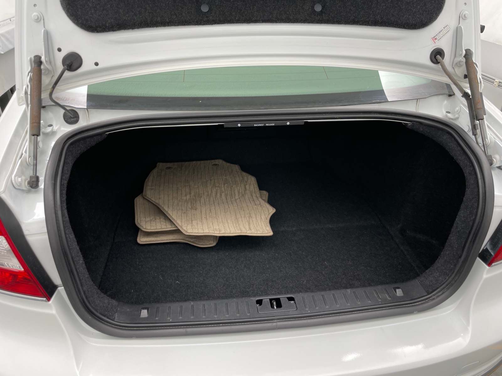 Thumbnail: 2015 Volvo S80 - 6
