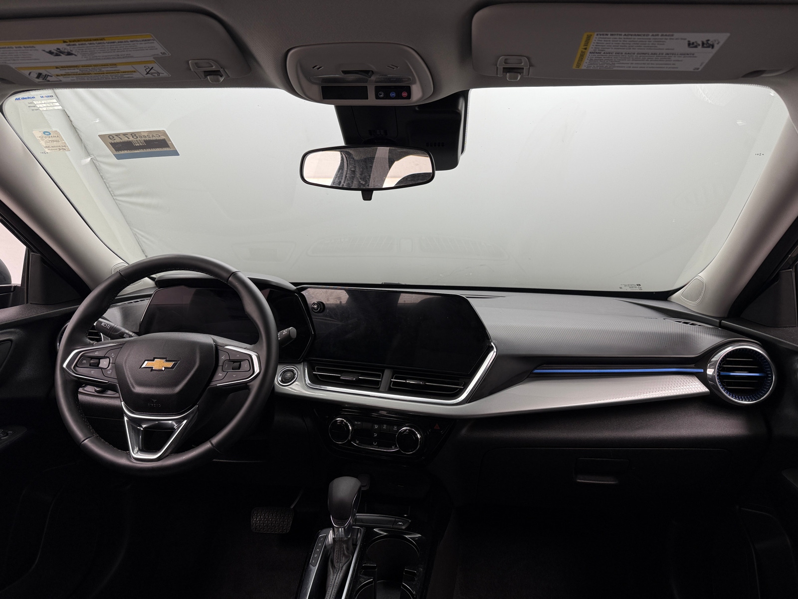 Thumbnail: 2025 Chevrolet Trax - 3
