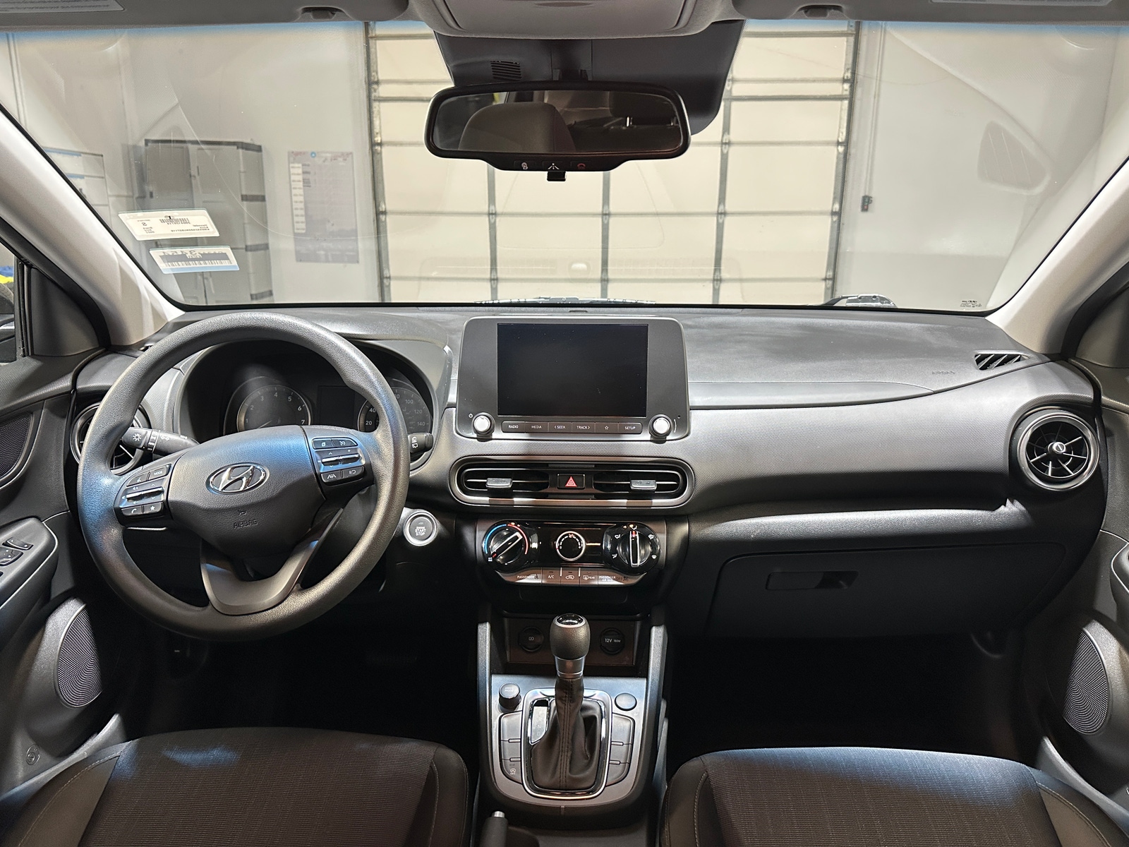 Thumbnail: 2022 Hyundai Kona - 3