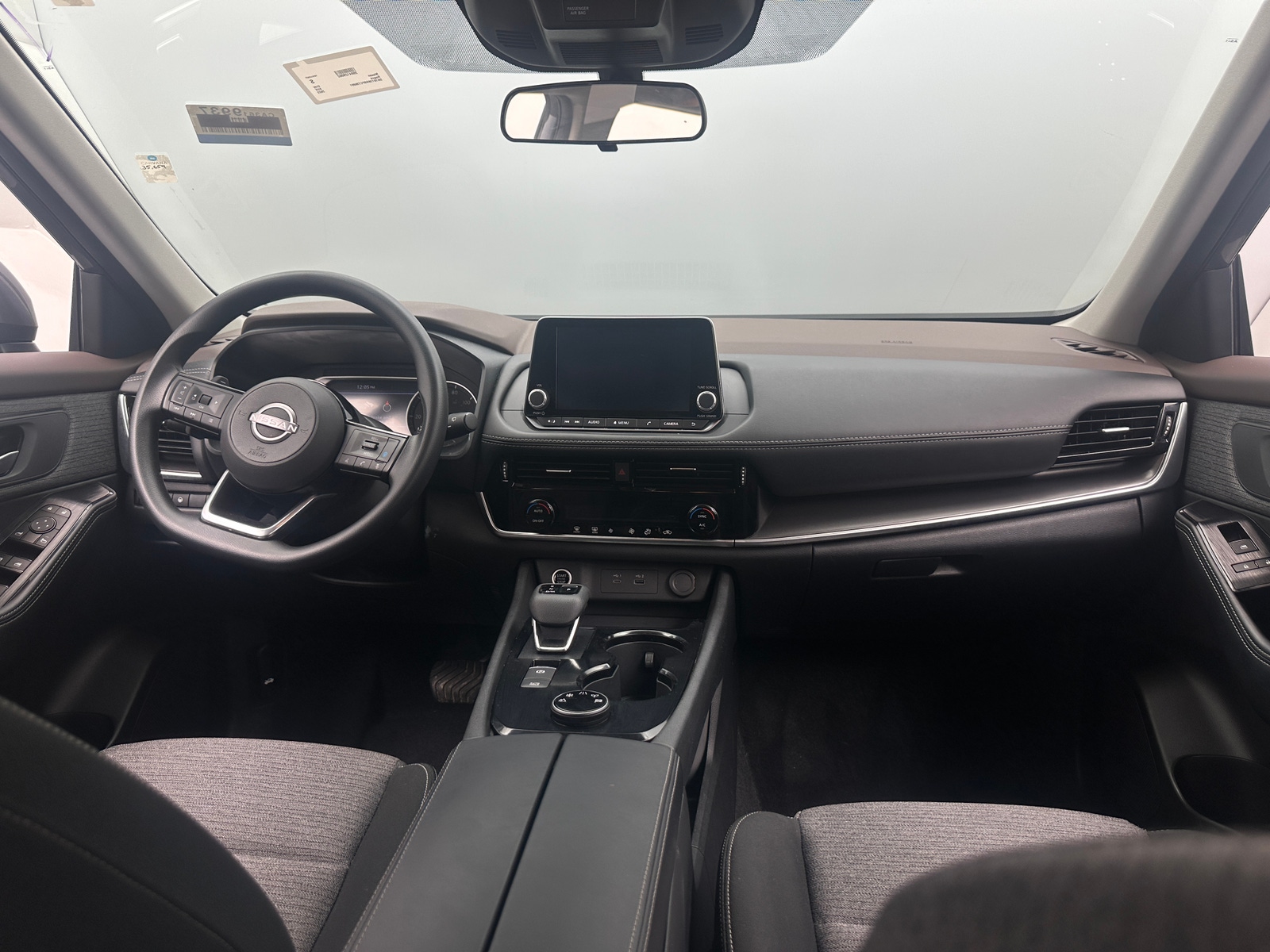 Thumbnail: 2023 Nissan Rogue - 3