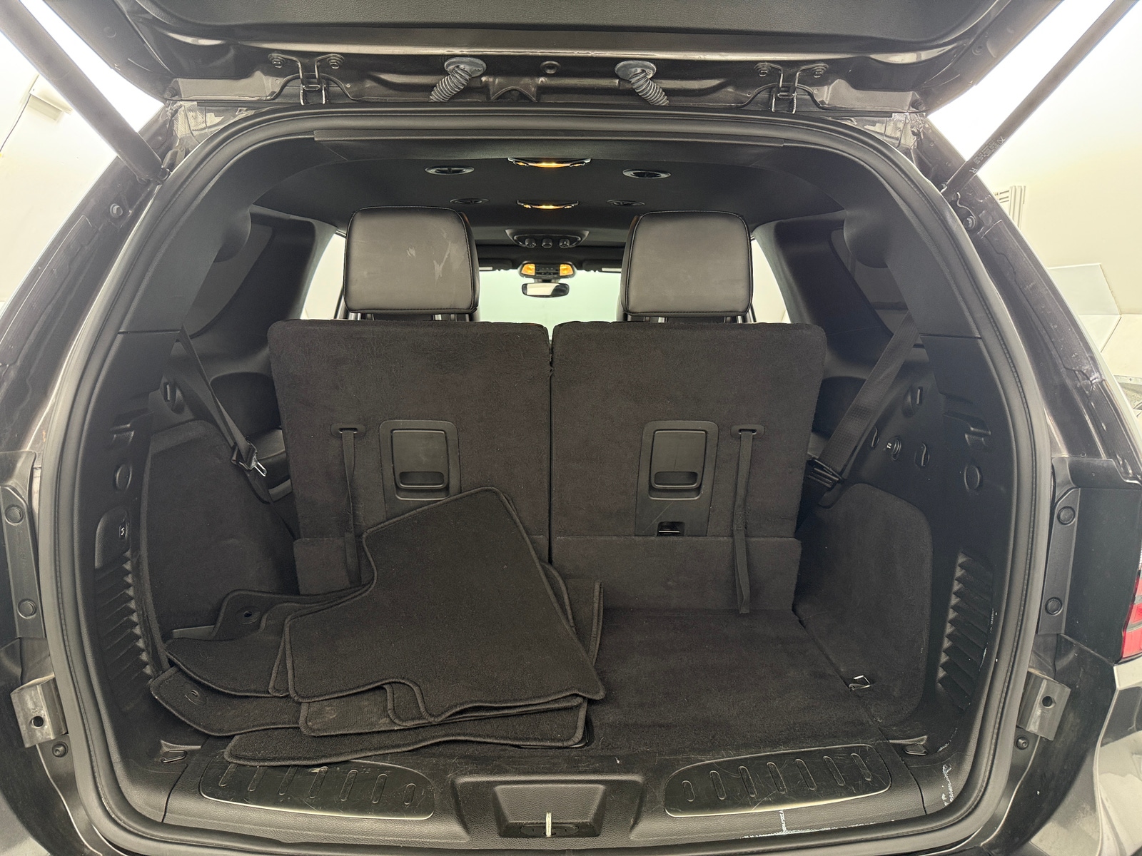 Thumbnail: 2019 Dodge Durango - 7