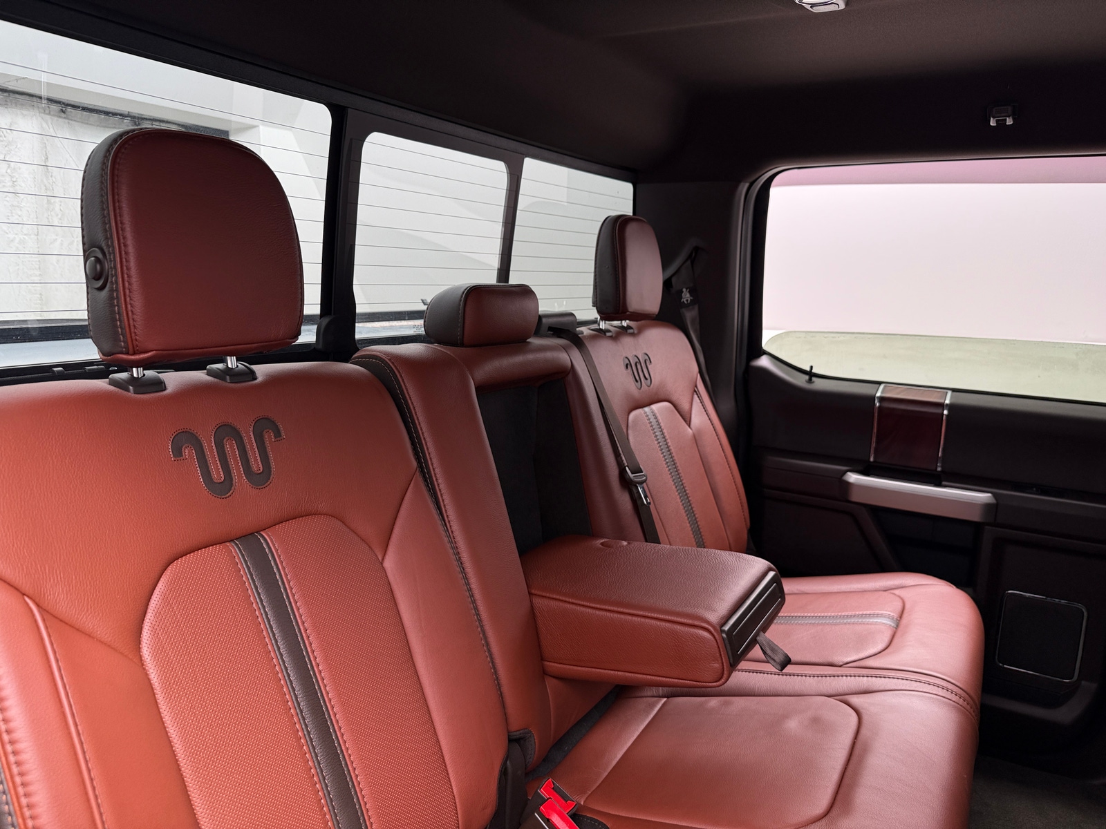 Thumbnail: 2019 Ford Econoline - 5
