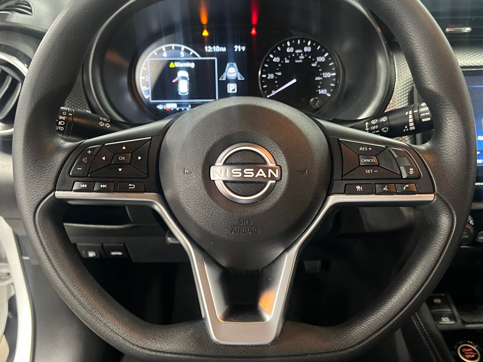 Thumbnail: 2022 Nissan Kicks - 5