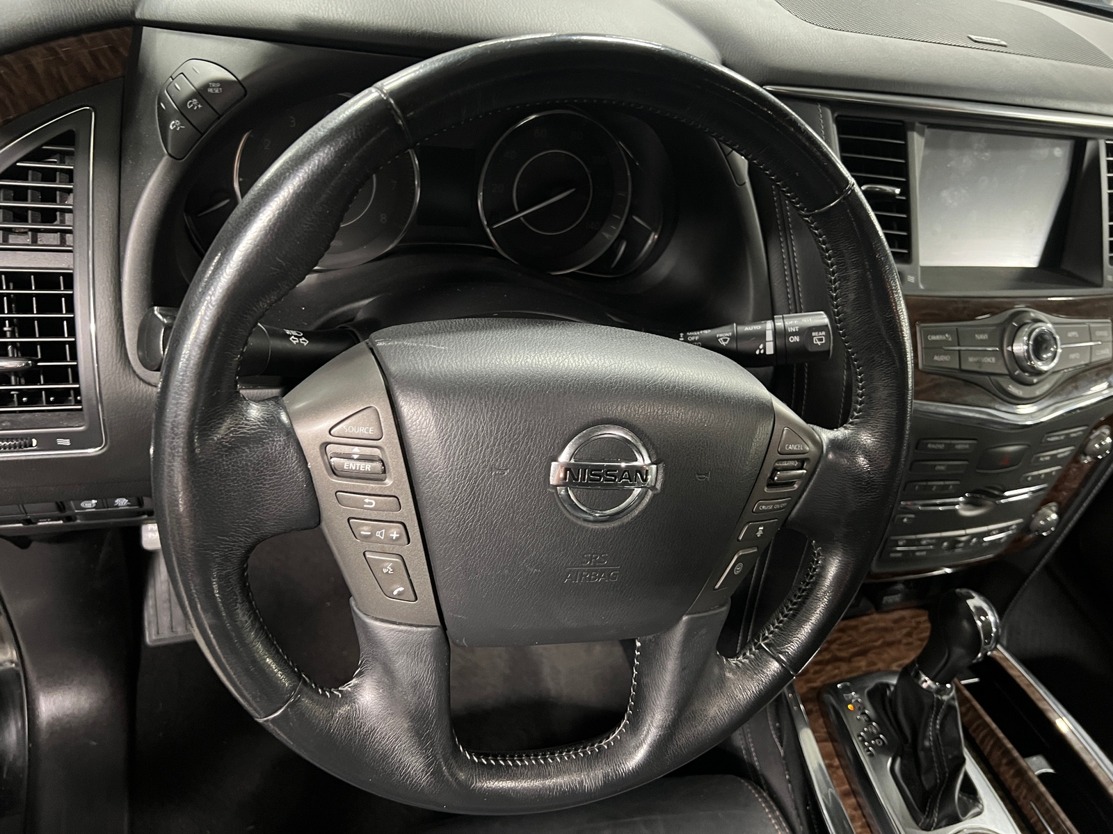 Thumbnail: 2020 Nissan Armada - 4